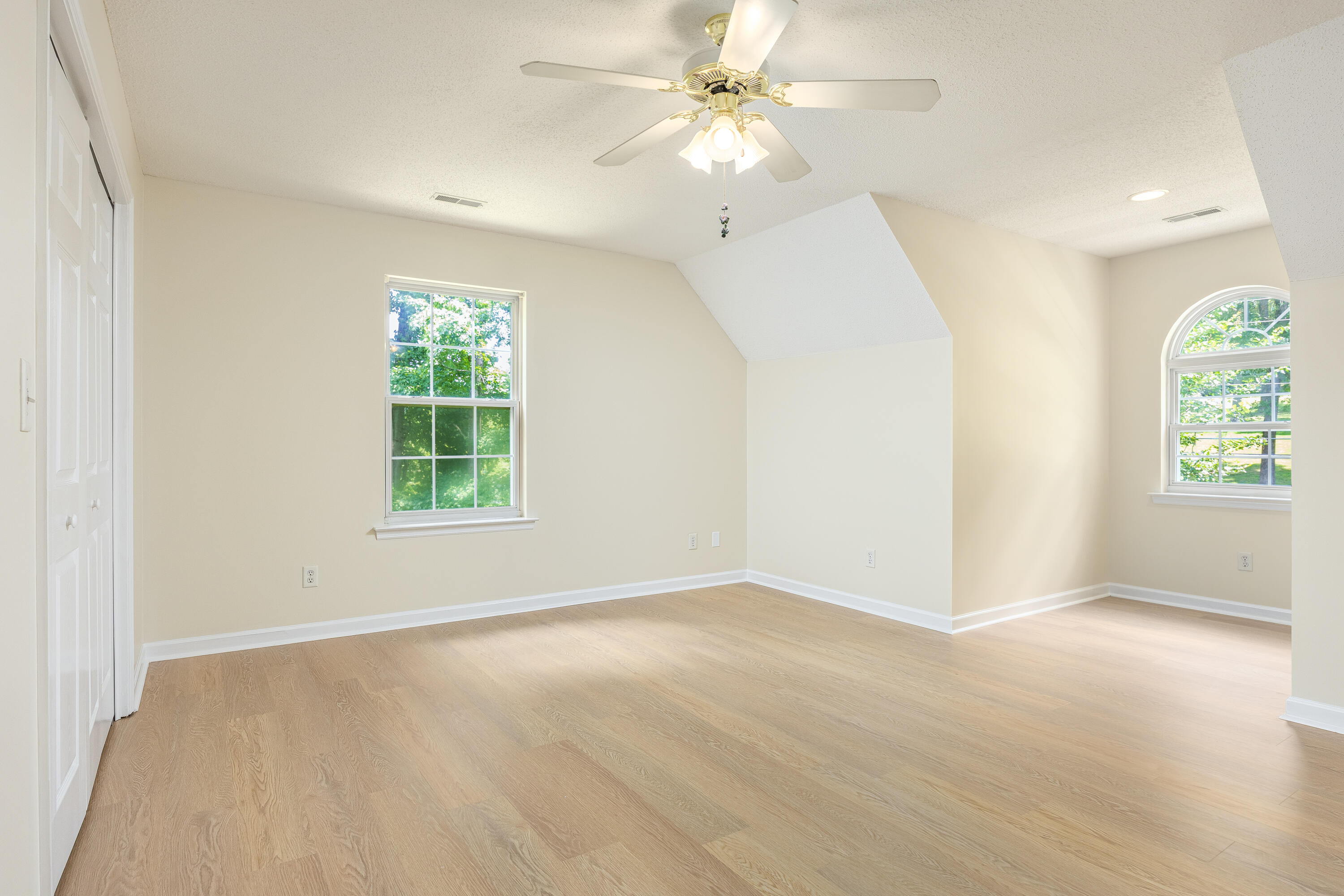 501 Cloudview Lane