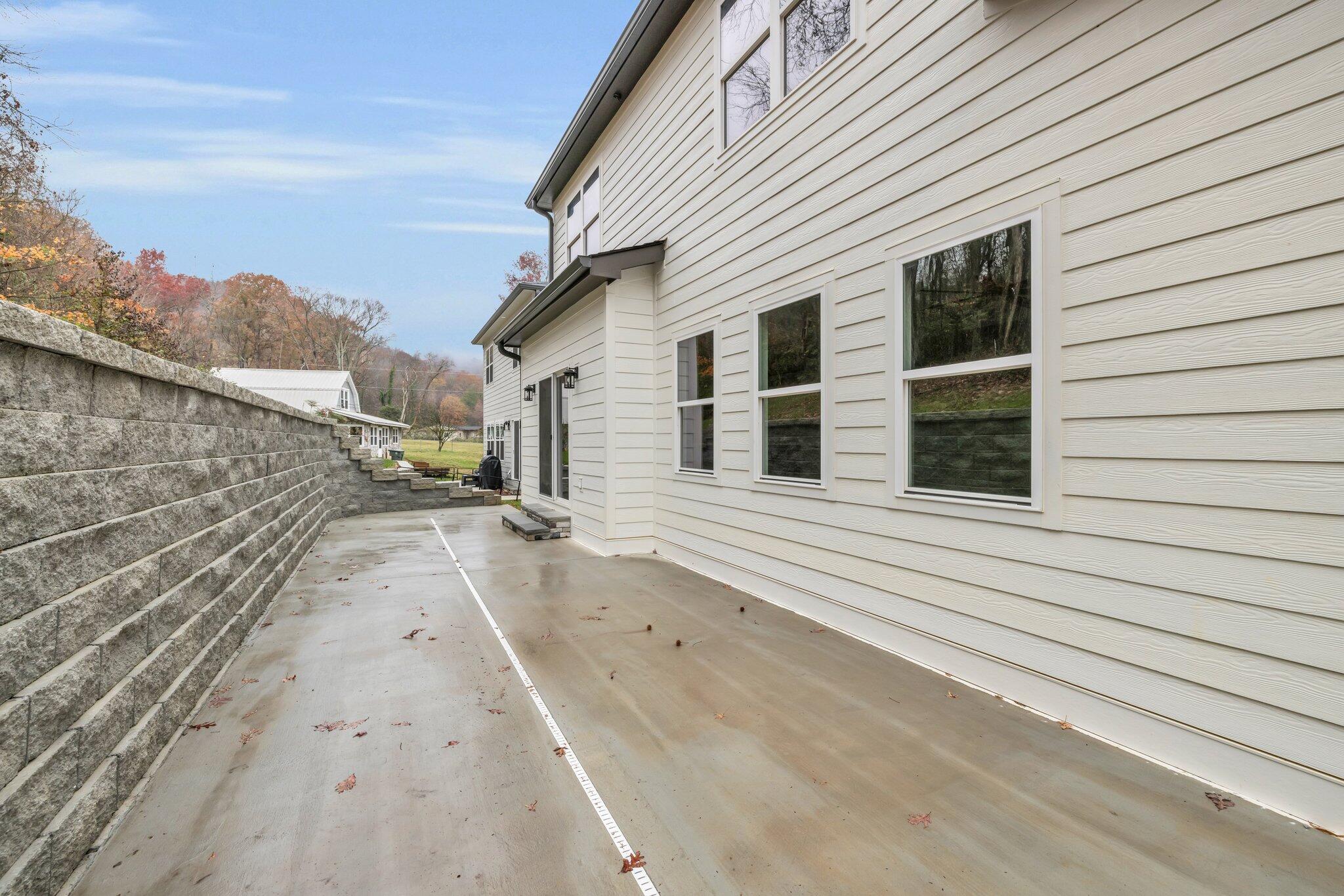 335 Isbill Road