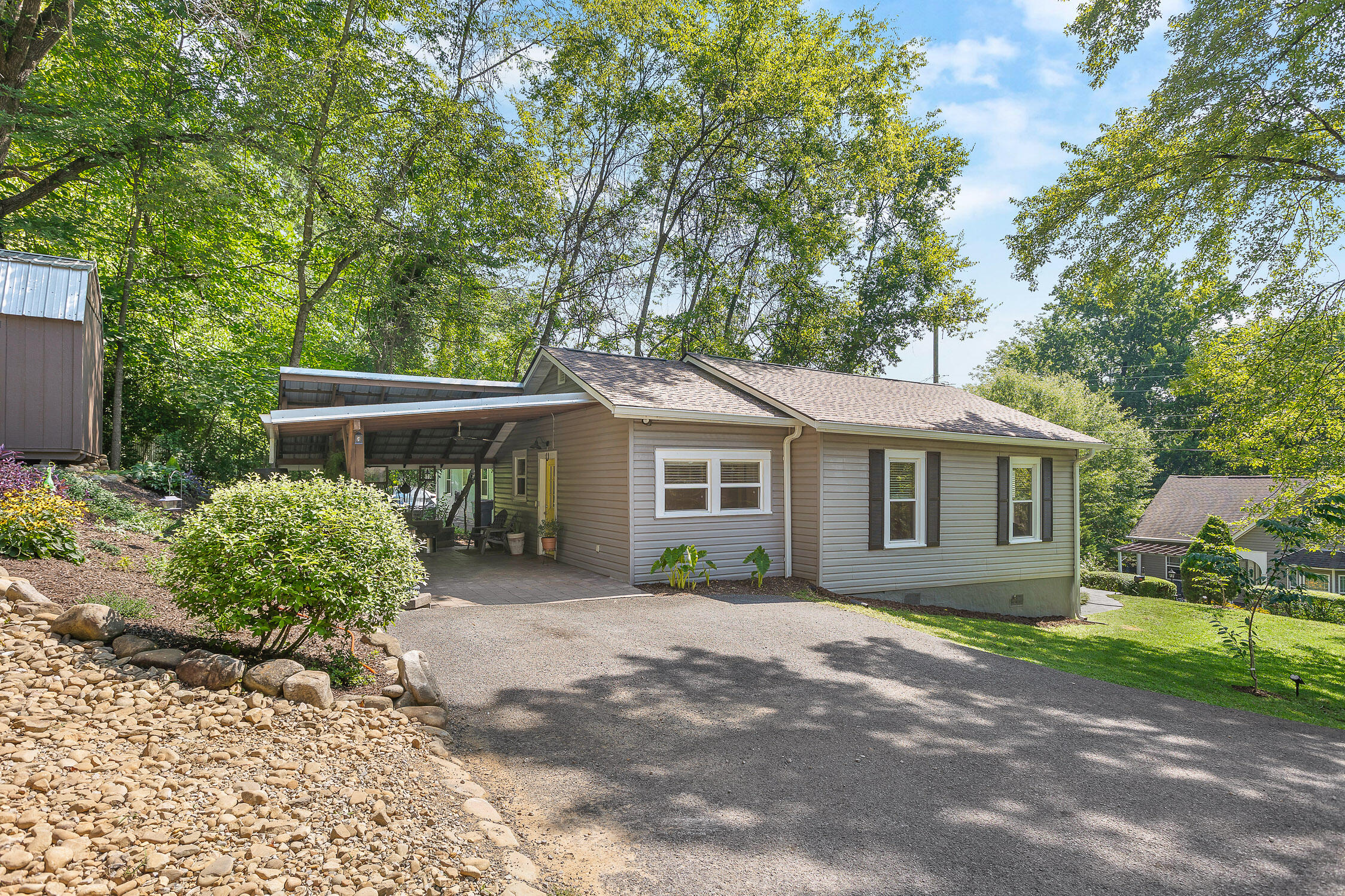 3515 Martin Road