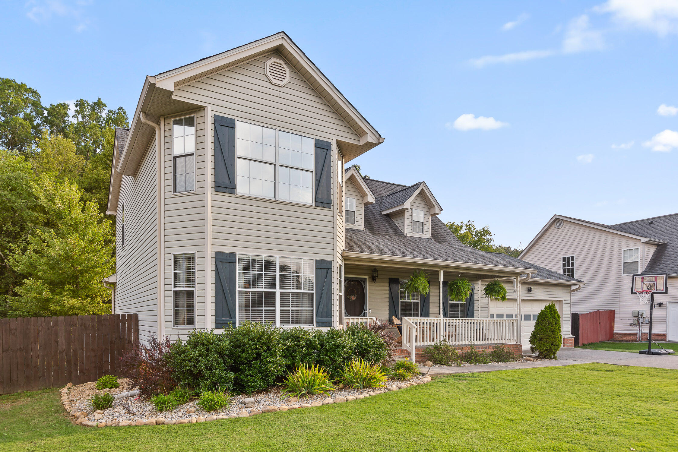 1611 Chase Meadows Circle