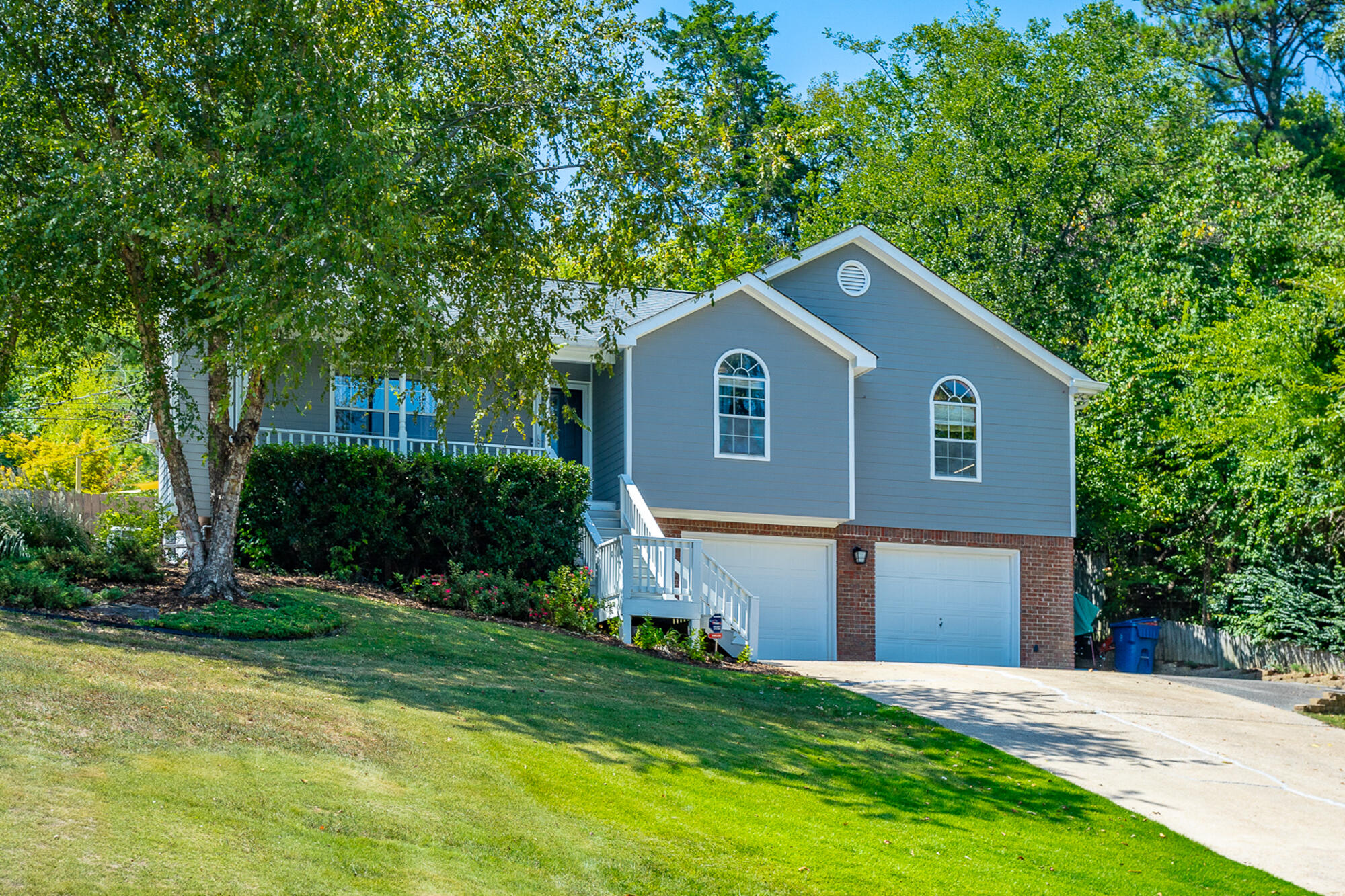 4831 Hillsdale Circle