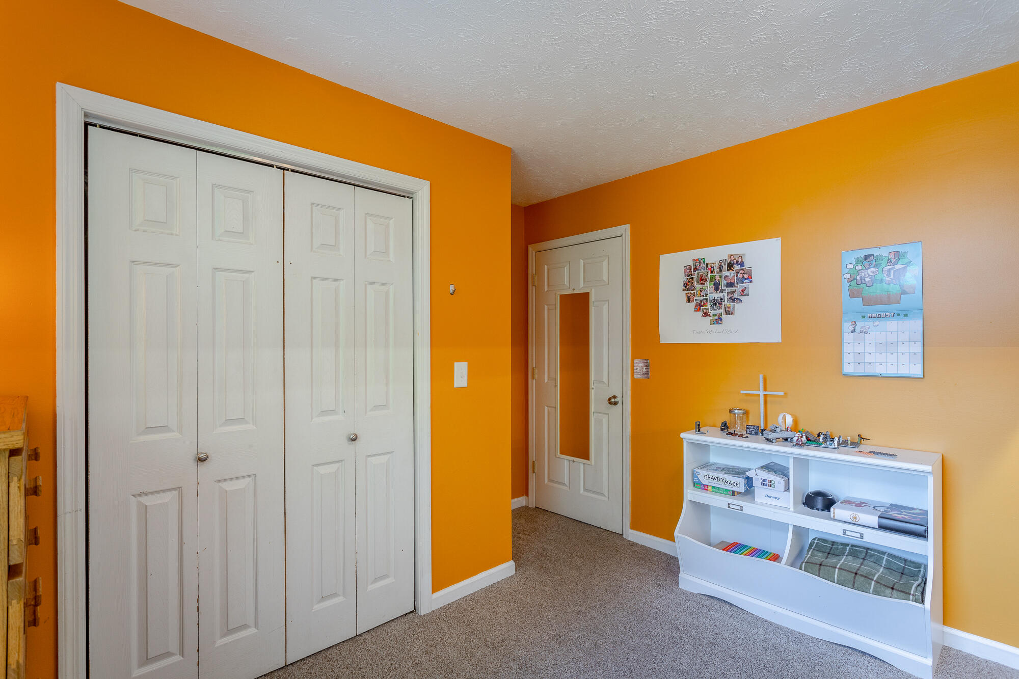 4831 Hillsdale Circle