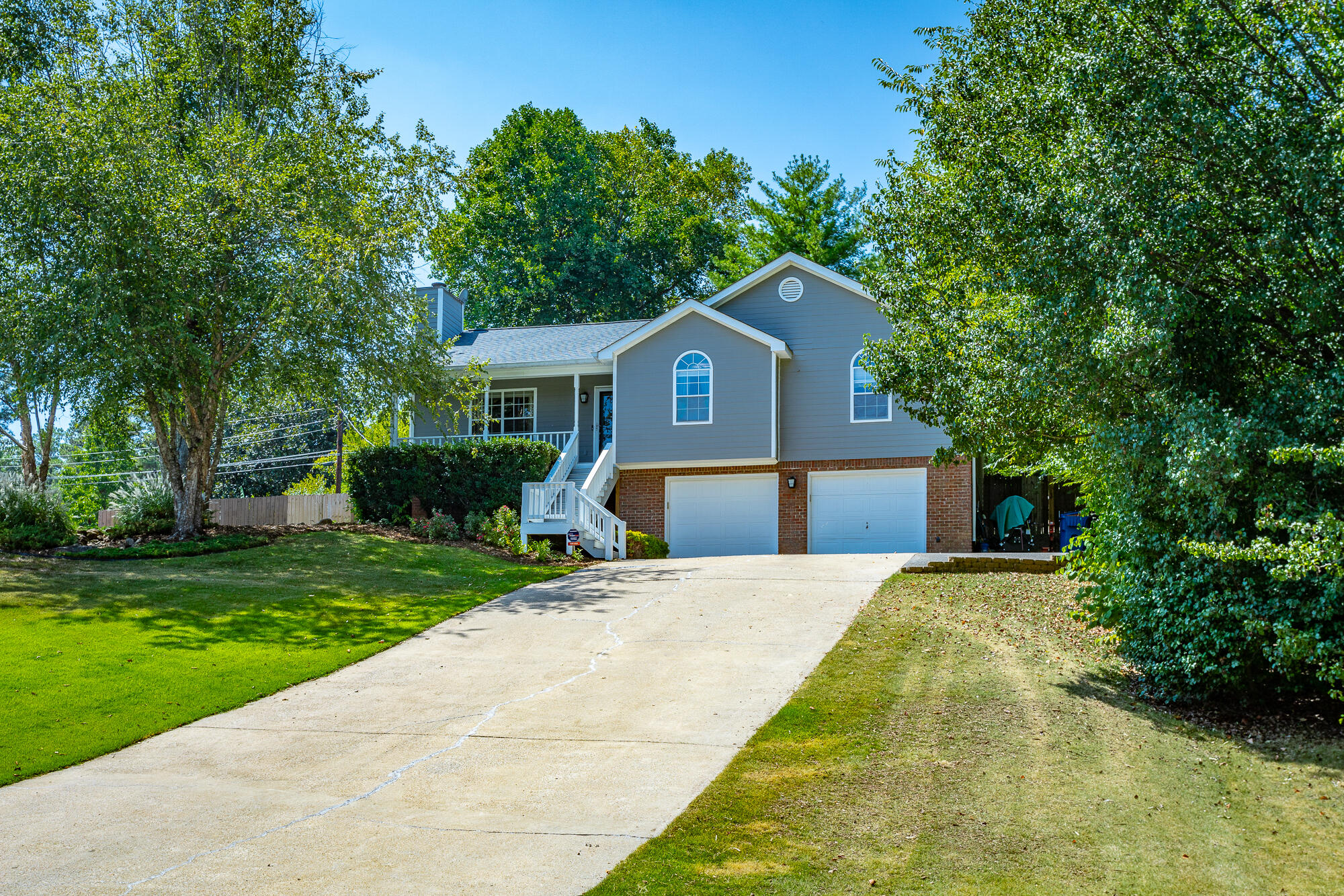 4831 Hillsdale Circle