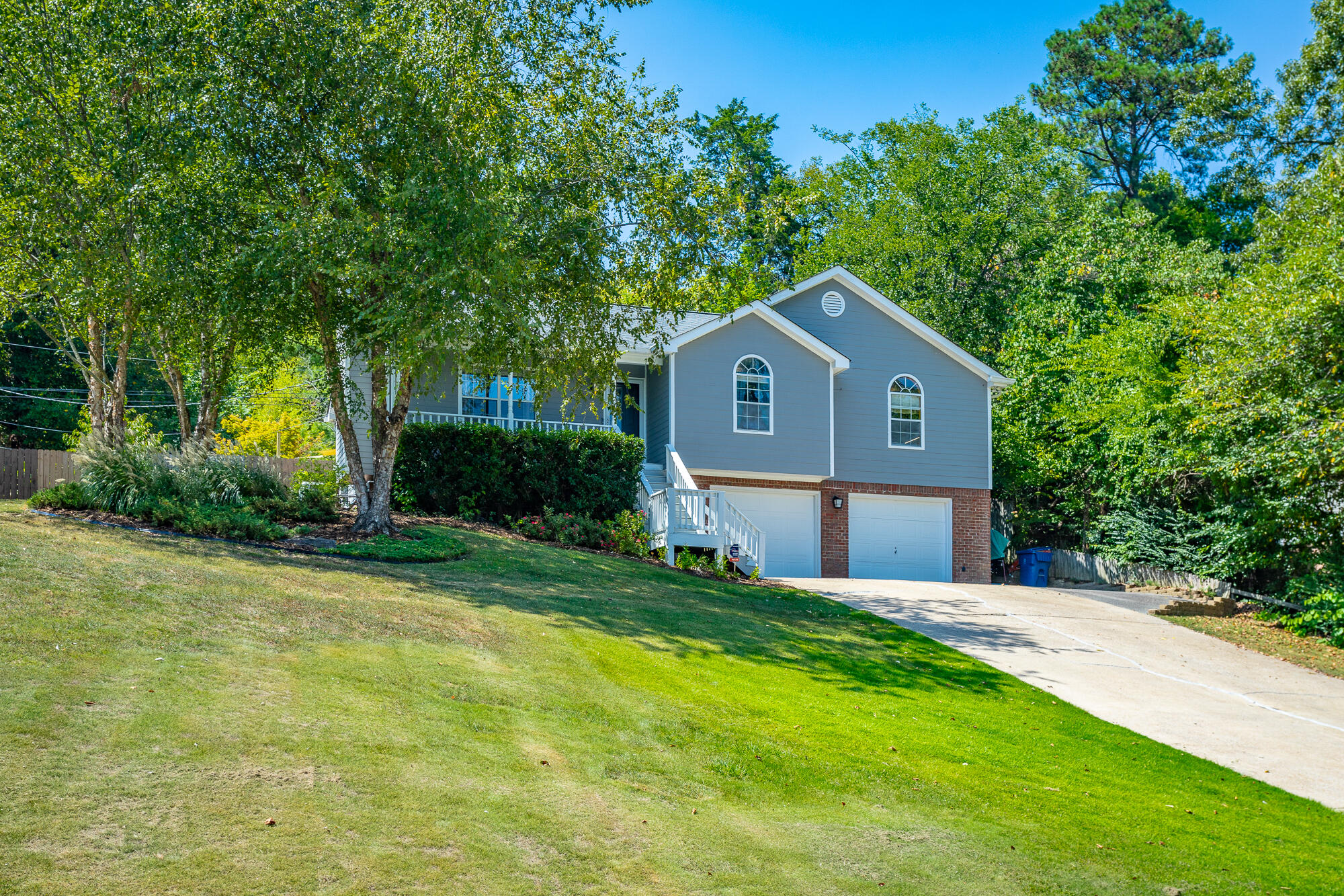 4831 Hillsdale Circle