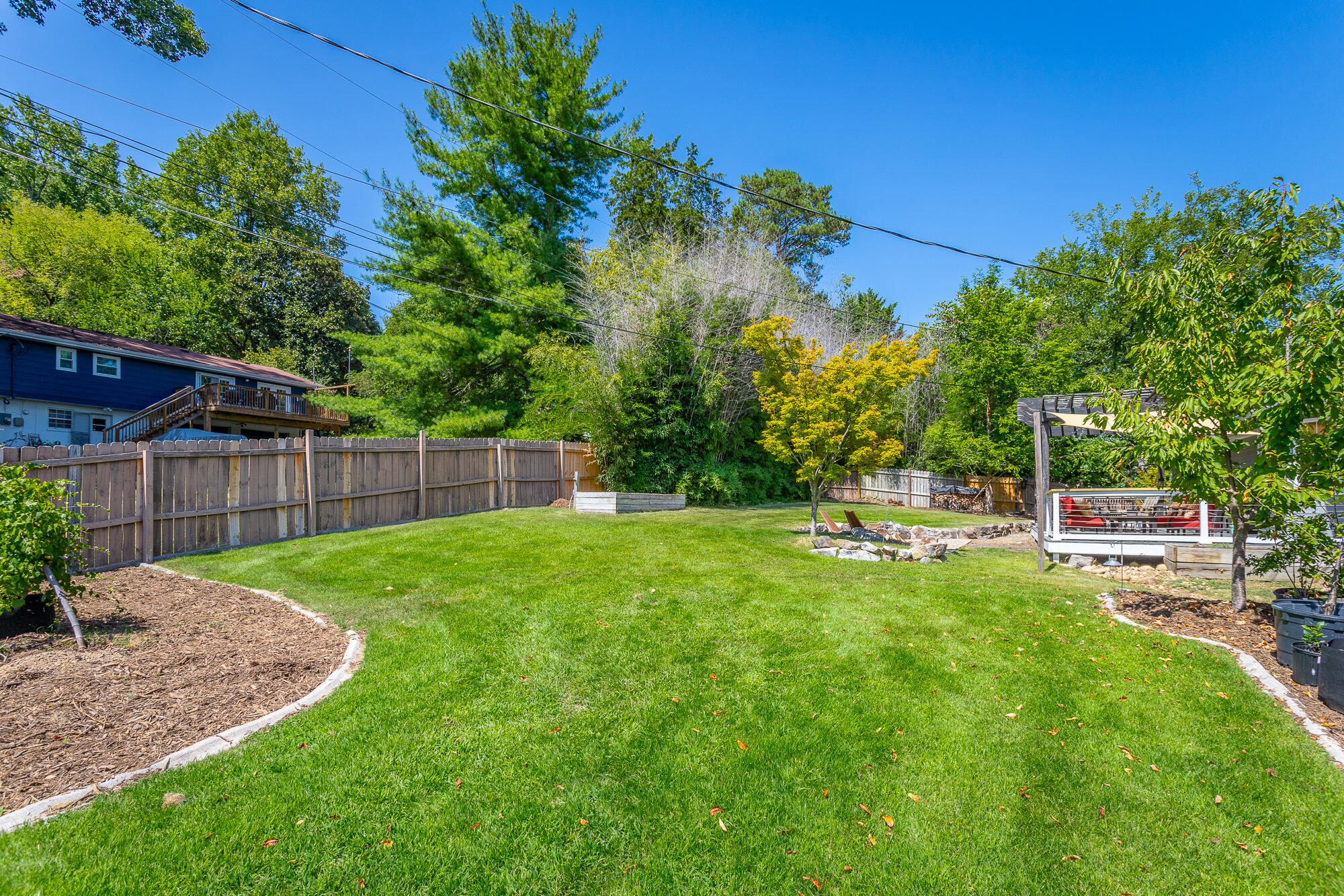 4831 Hillsdale Circle