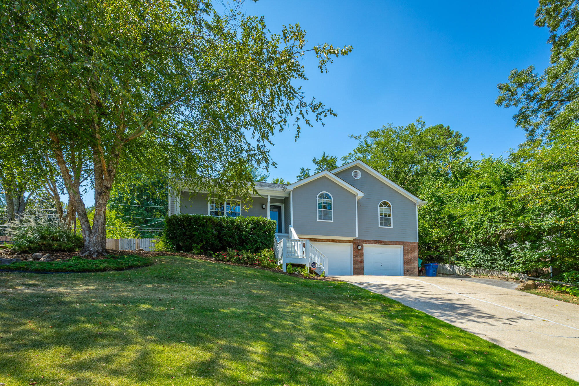 4831 Hillsdale Circle