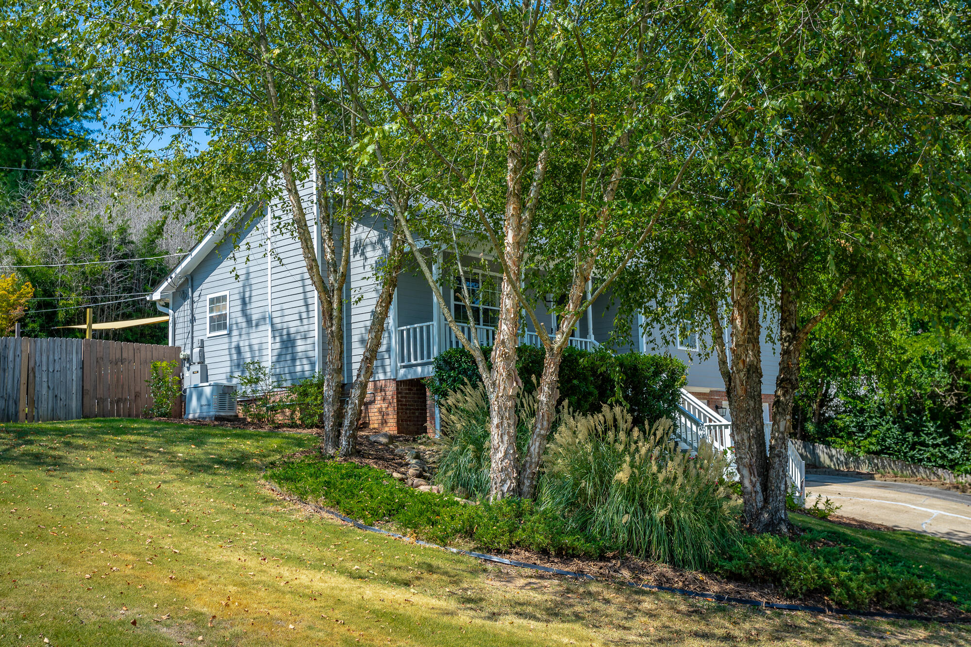 4831 Hillsdale Circle