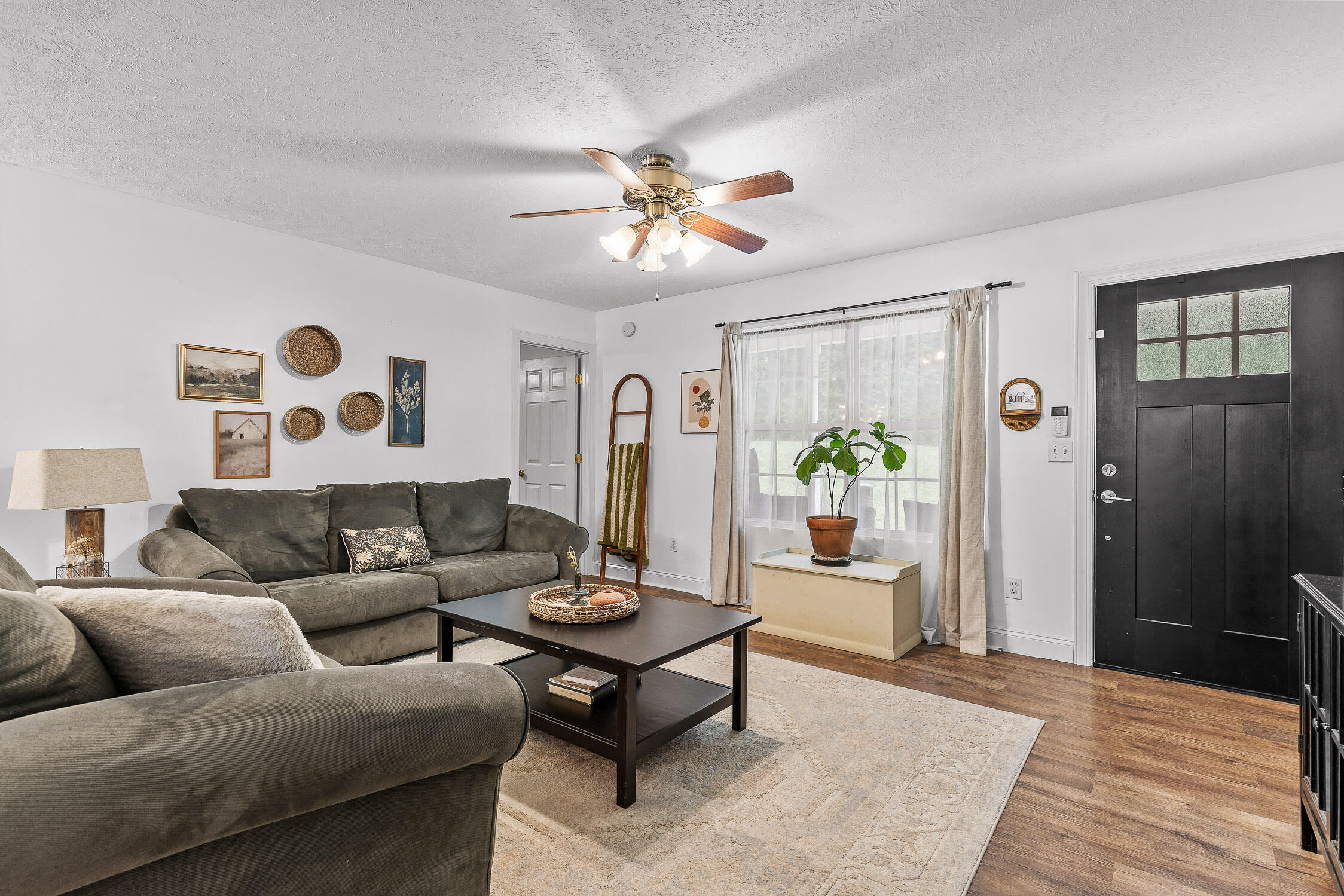 974 Indian Hills Drive