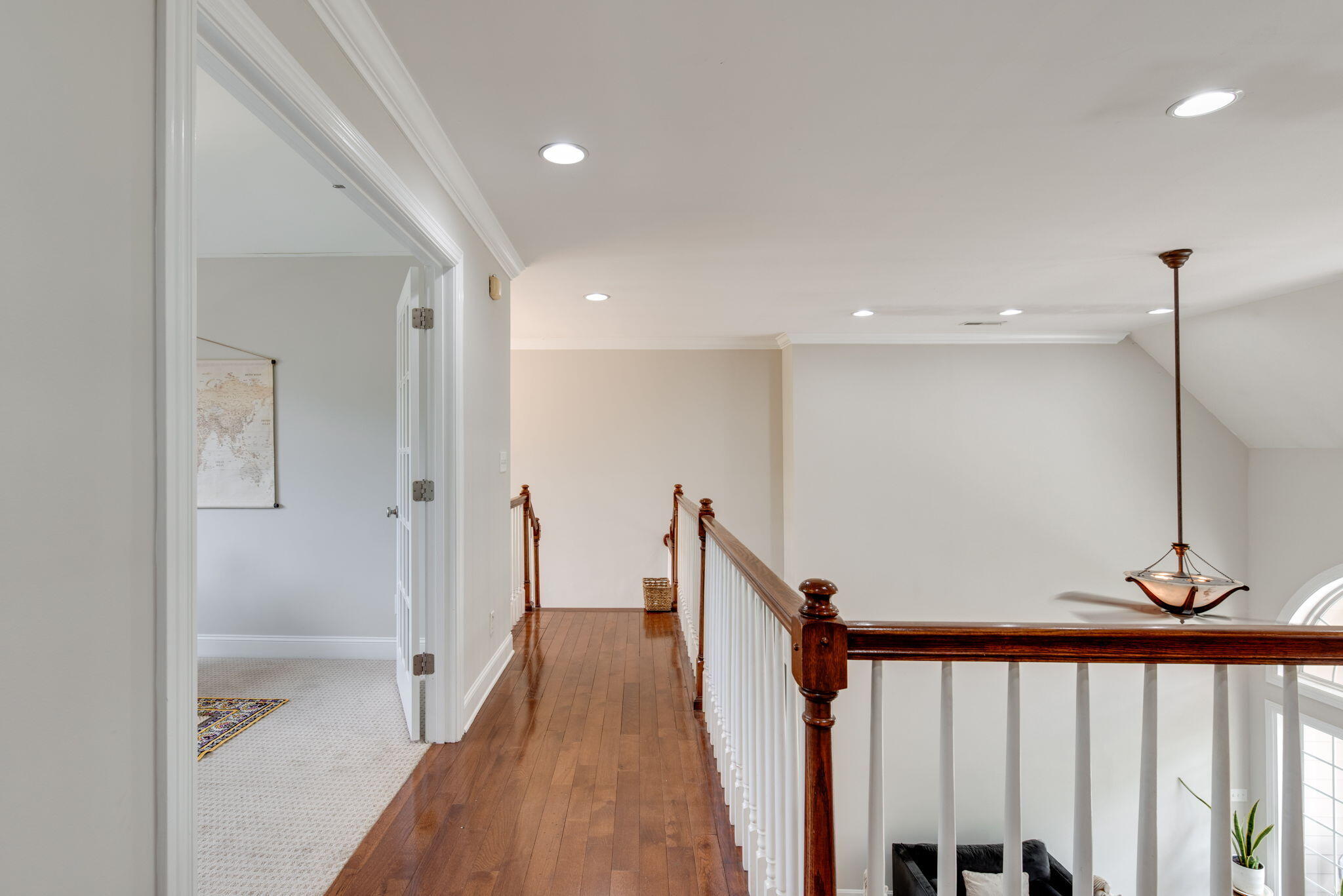 4037 Platinum Way