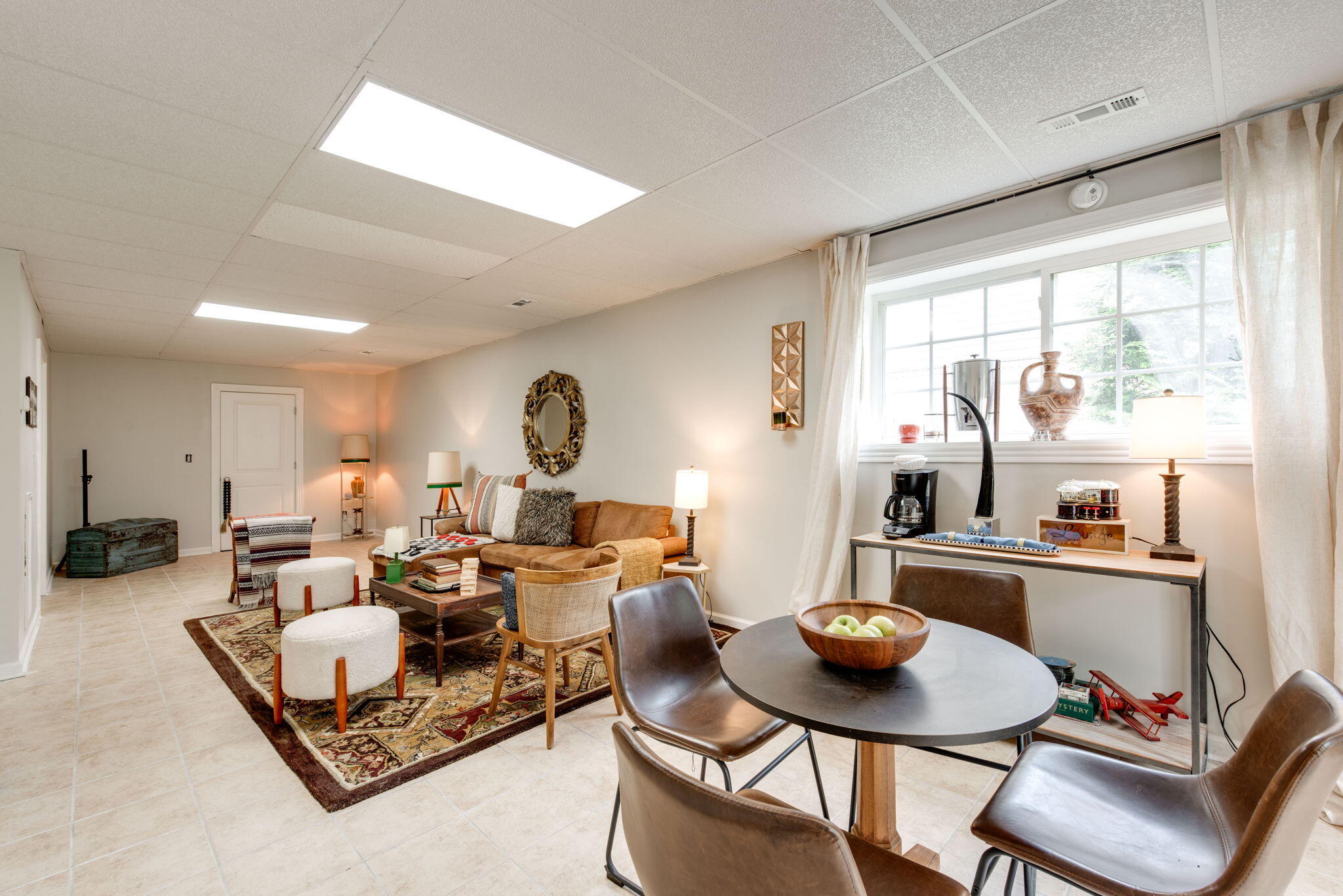 4037 Platinum Way