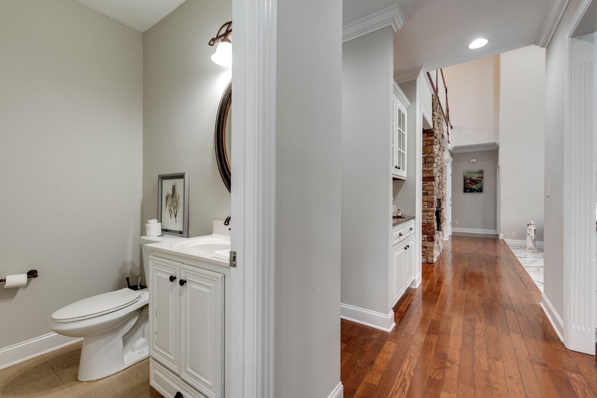 4037 Platinum Way