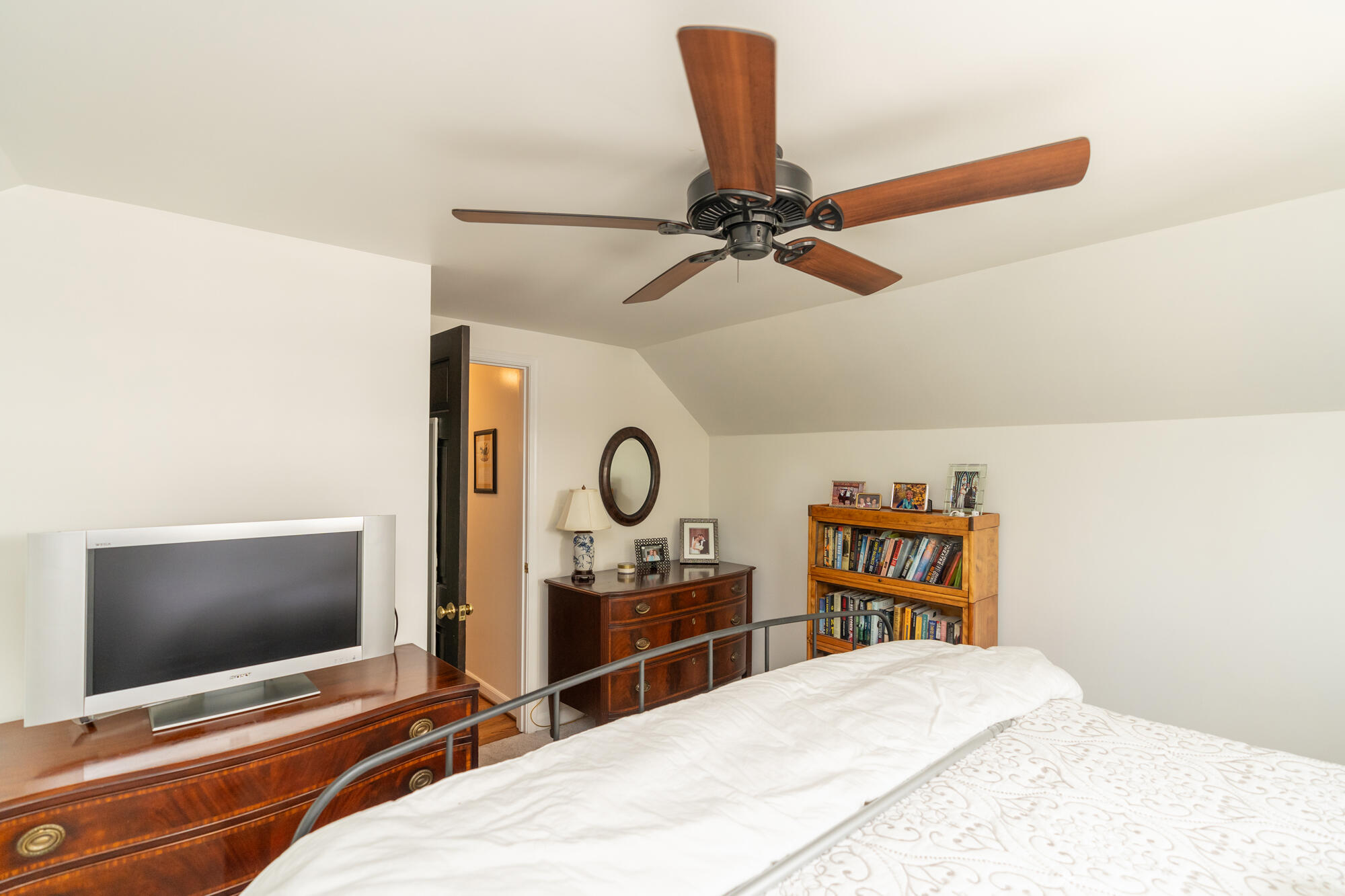 142 Ridgeside Road