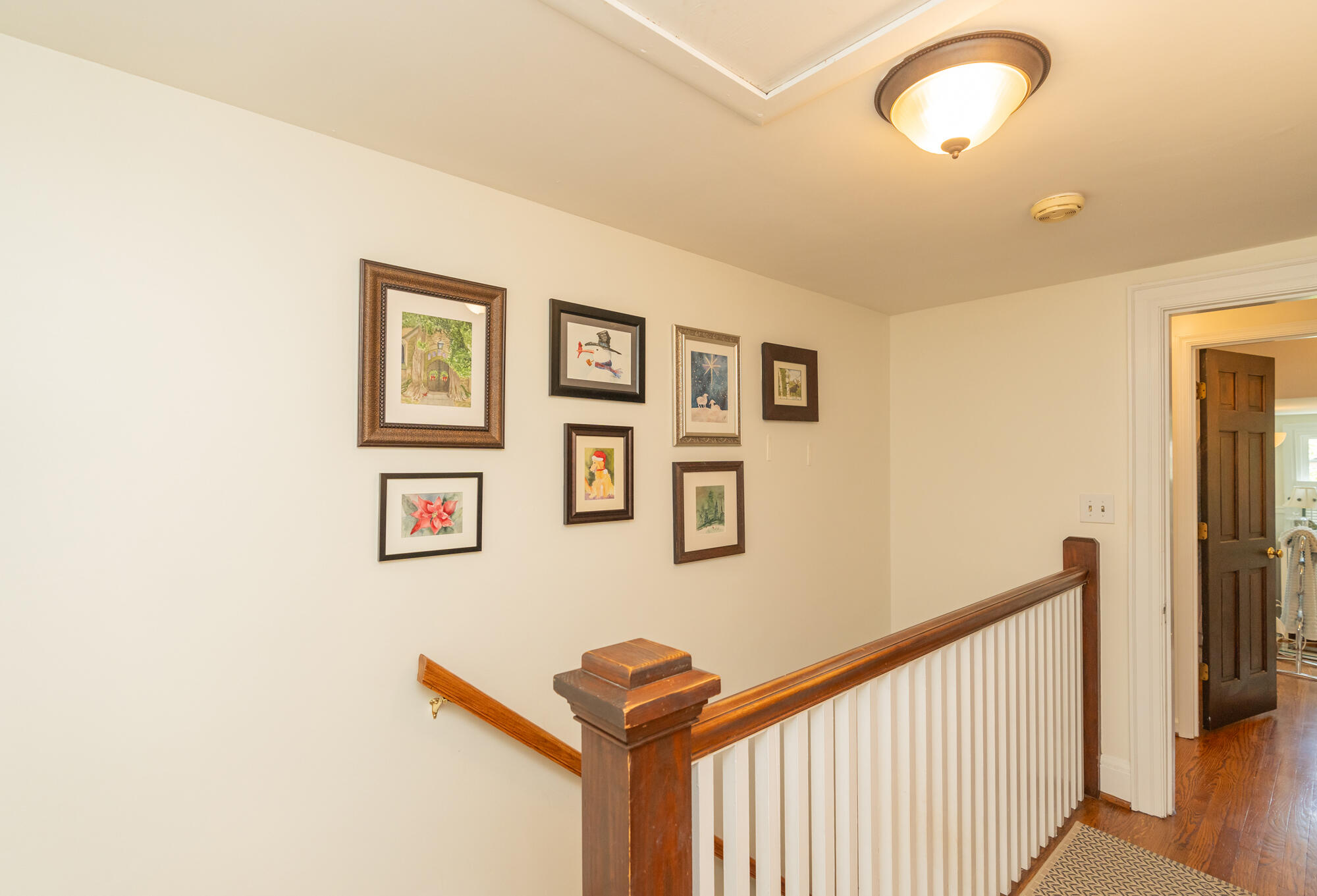 142 Ridgeside Road