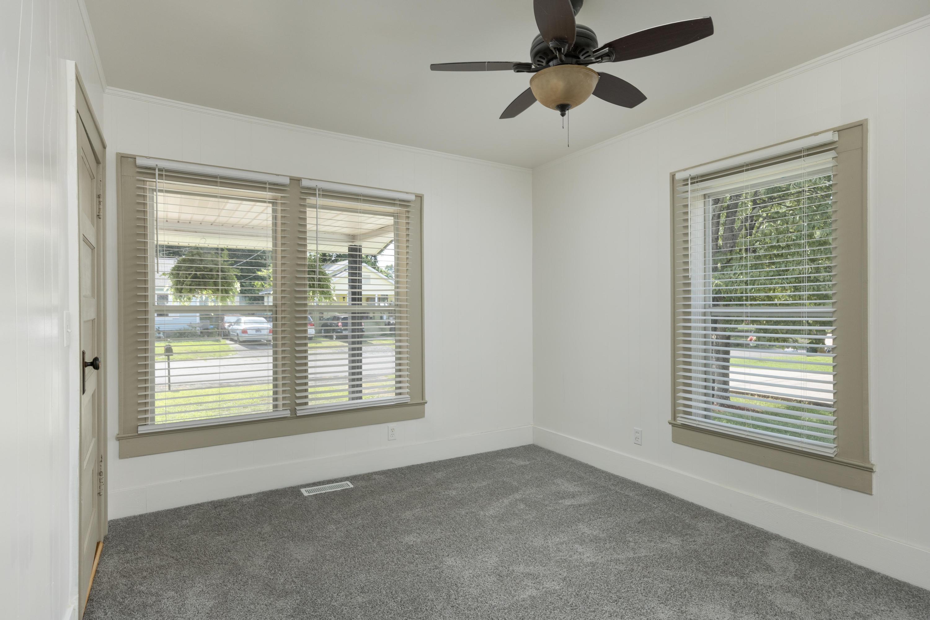 1175 SE Hardwick Street