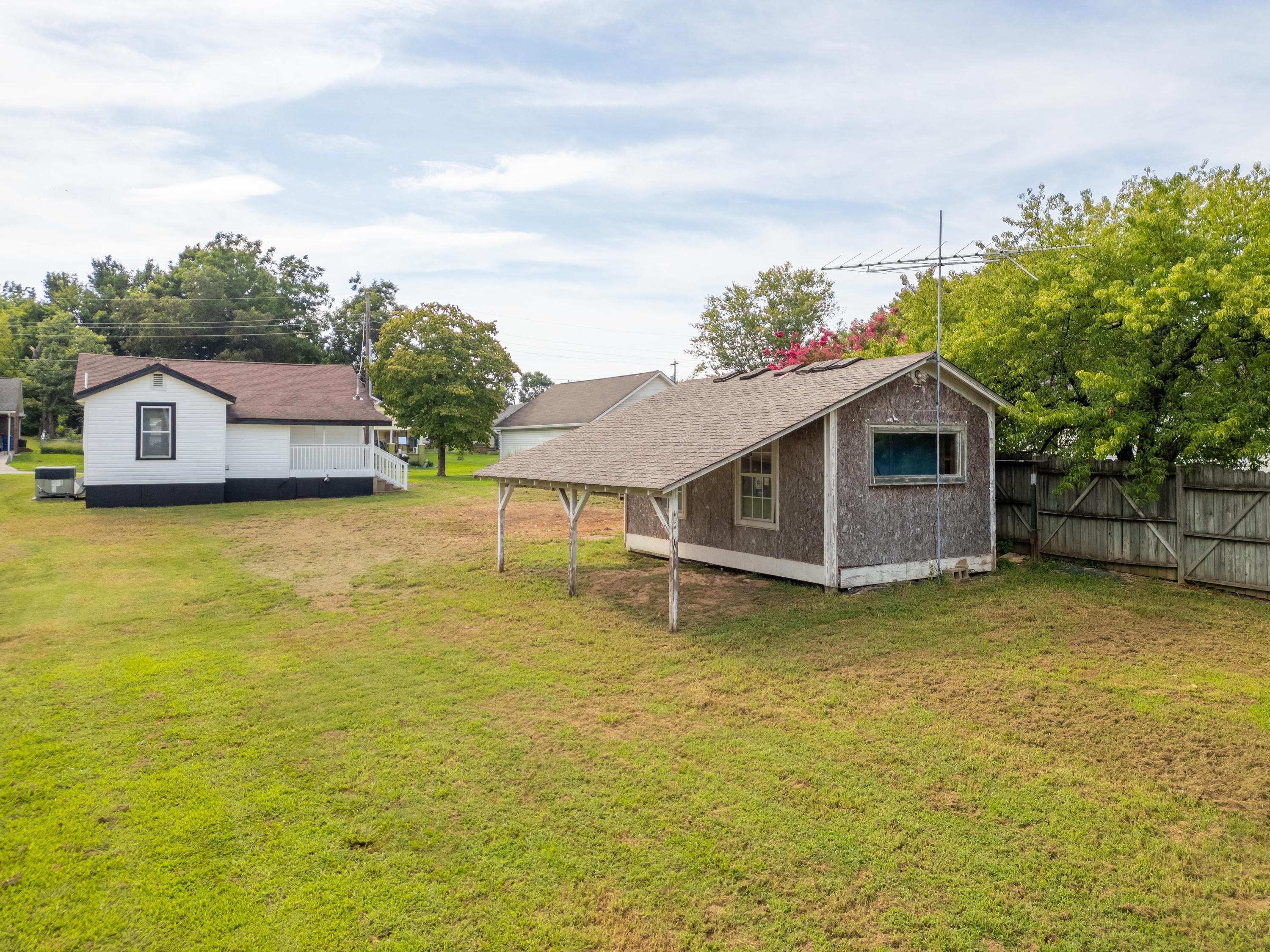 1175 SE Hardwick Street