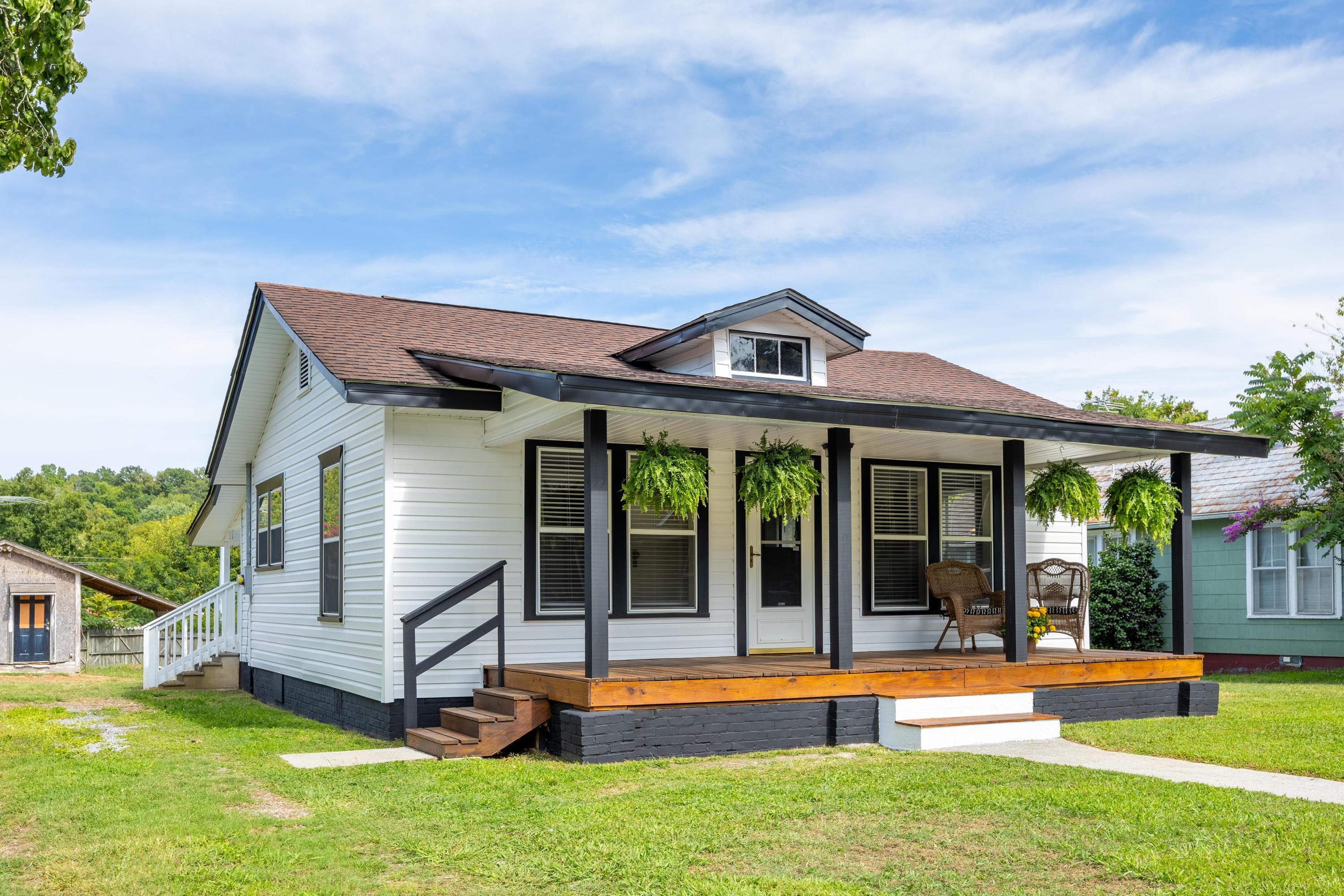 1175 SE Hardwick Street