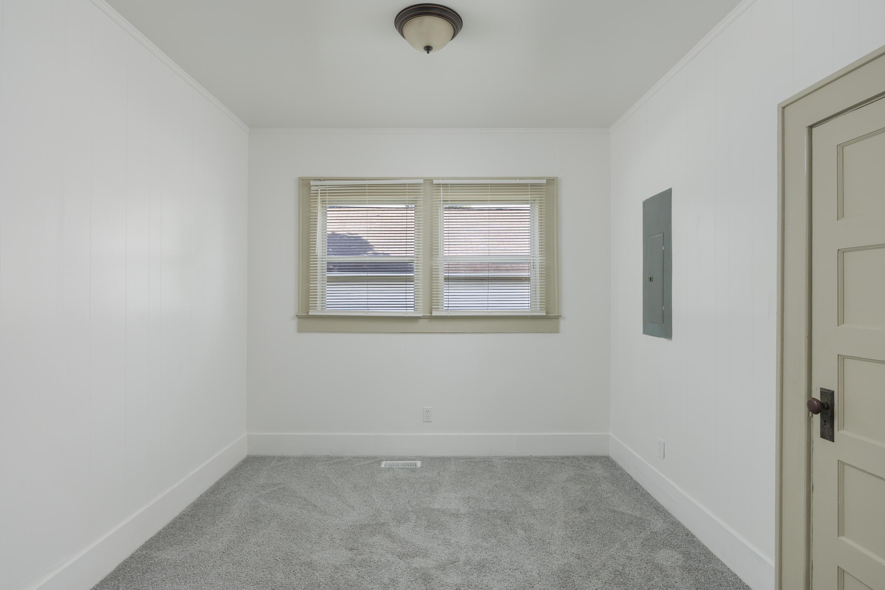 1175 SE Hardwick Street