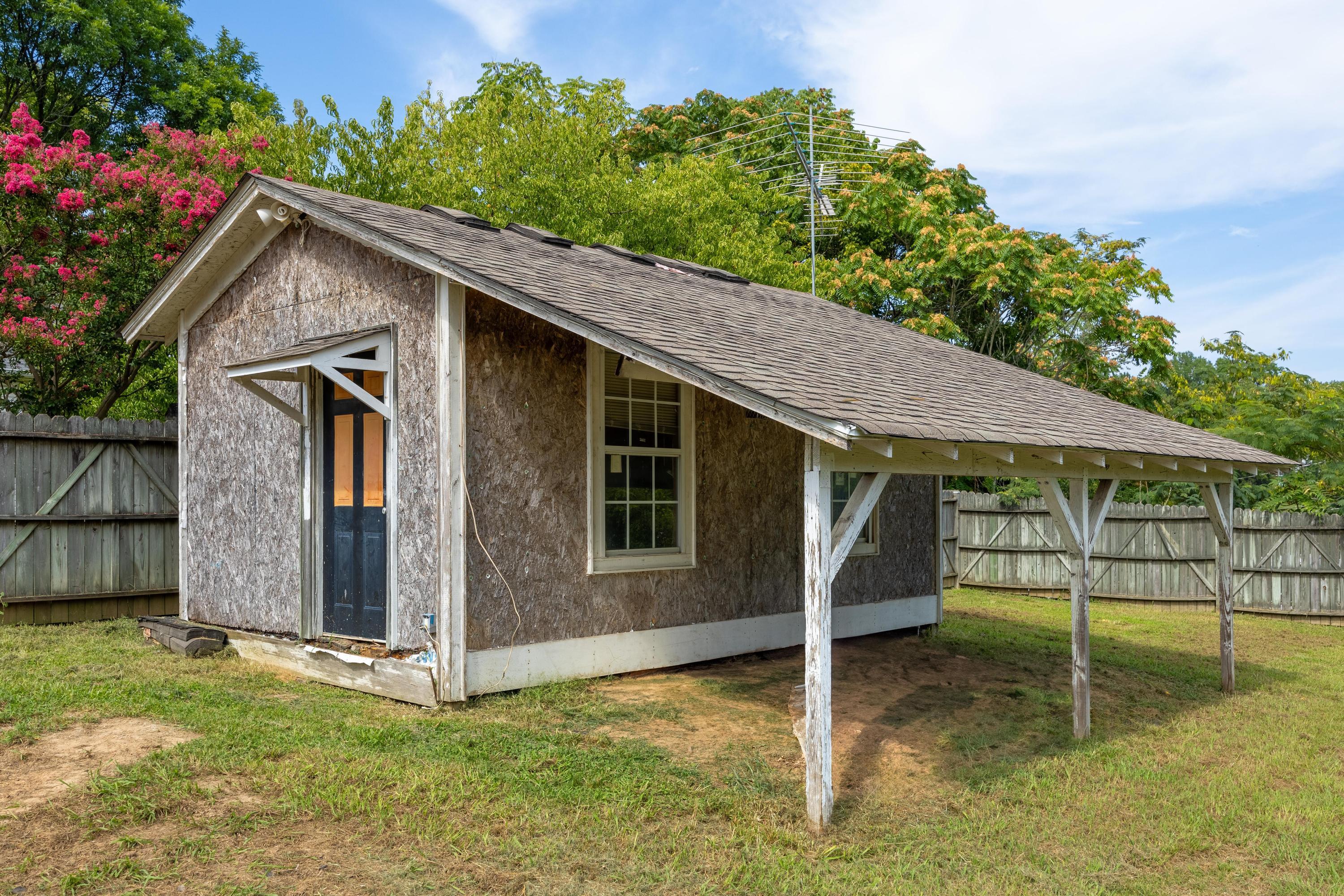 1175 SE Hardwick Street