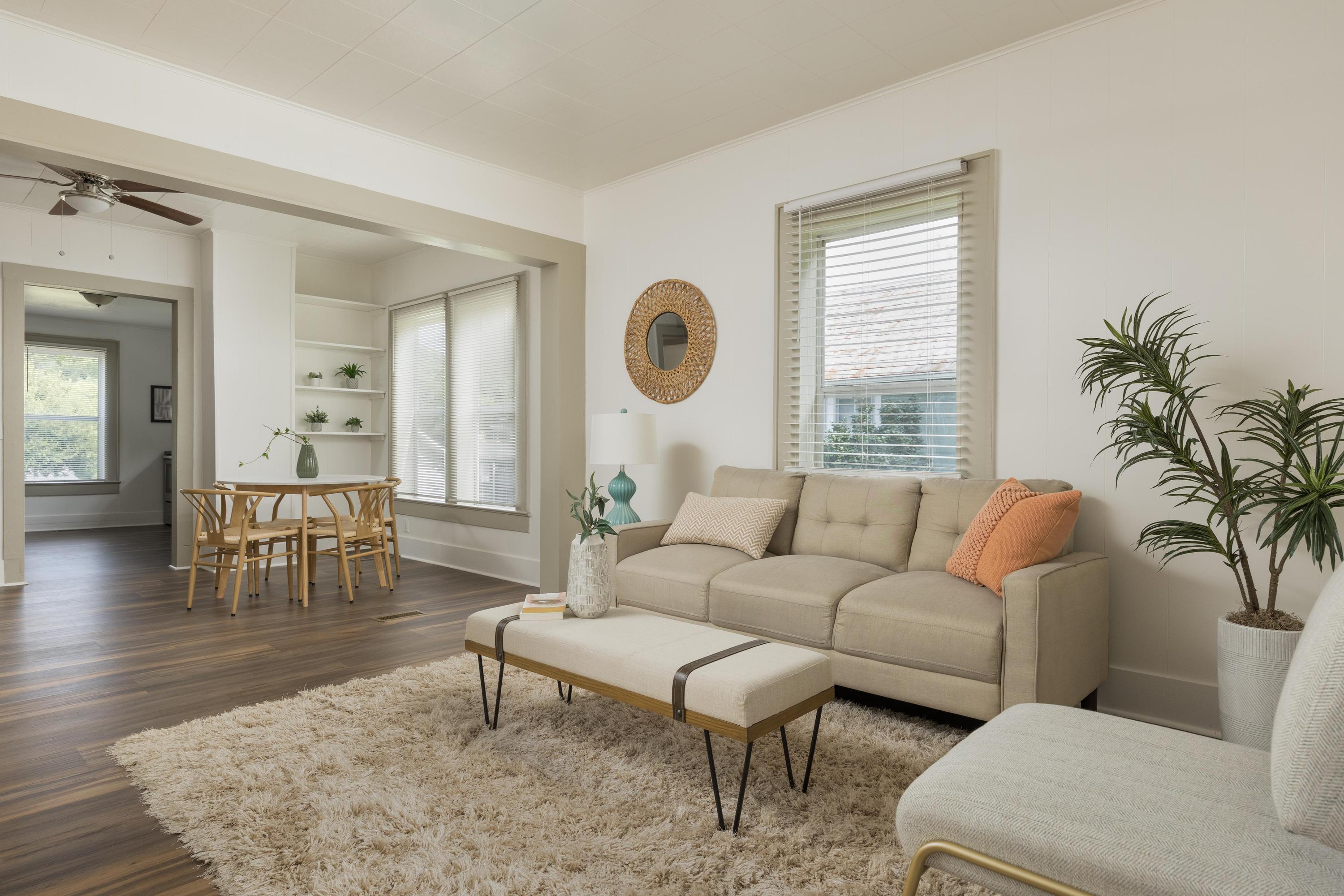 1175 SE Hardwick Street