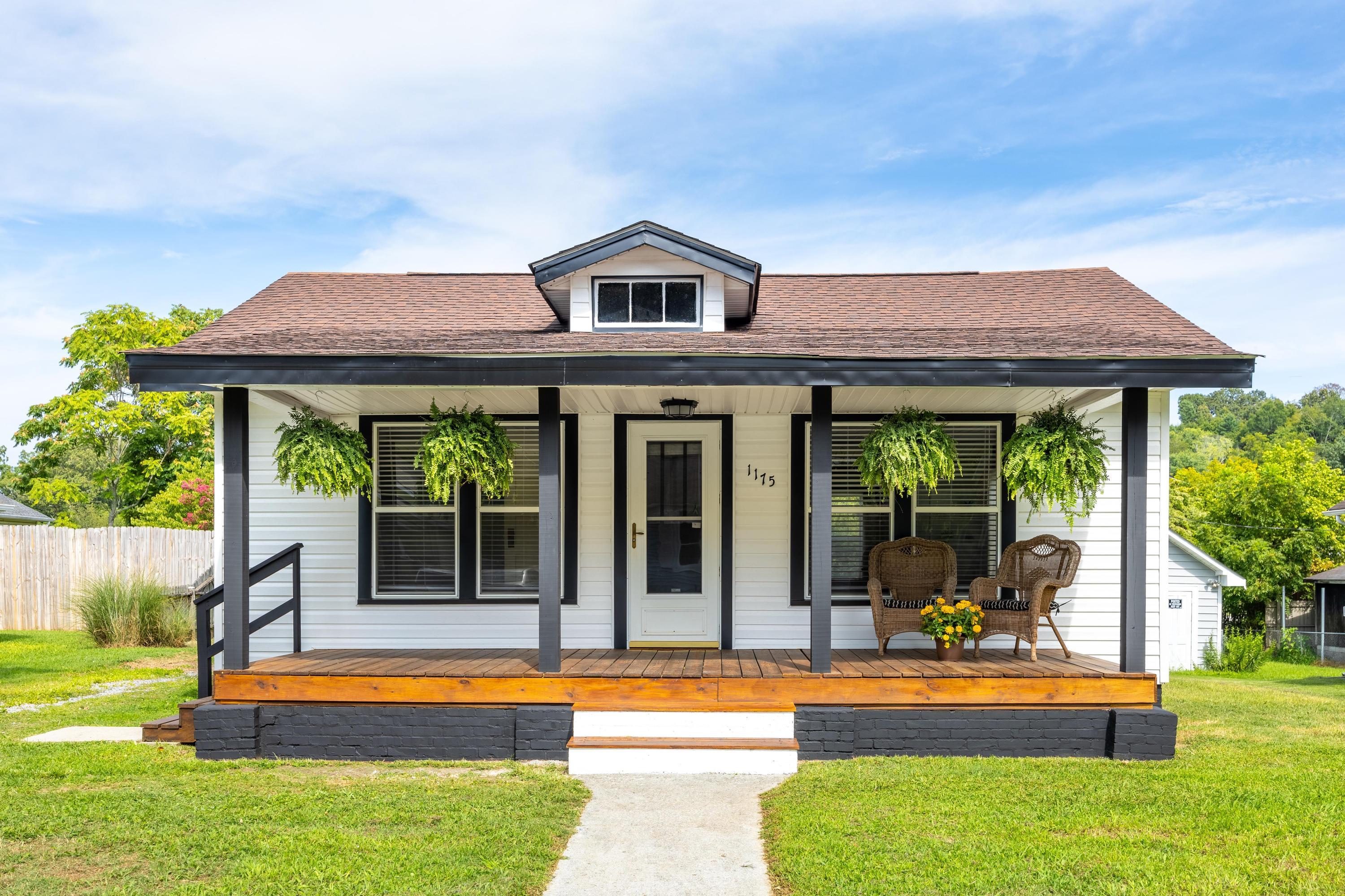 1175 SE Hardwick Street