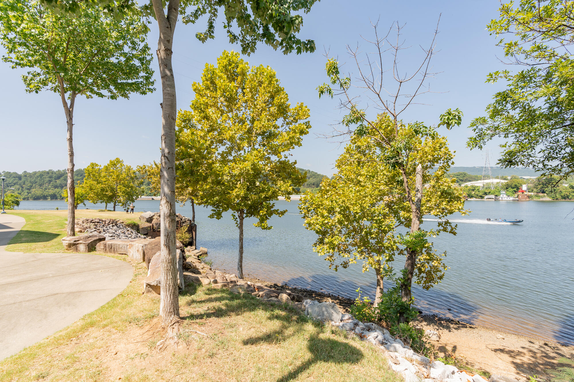 513 Mariner Way
