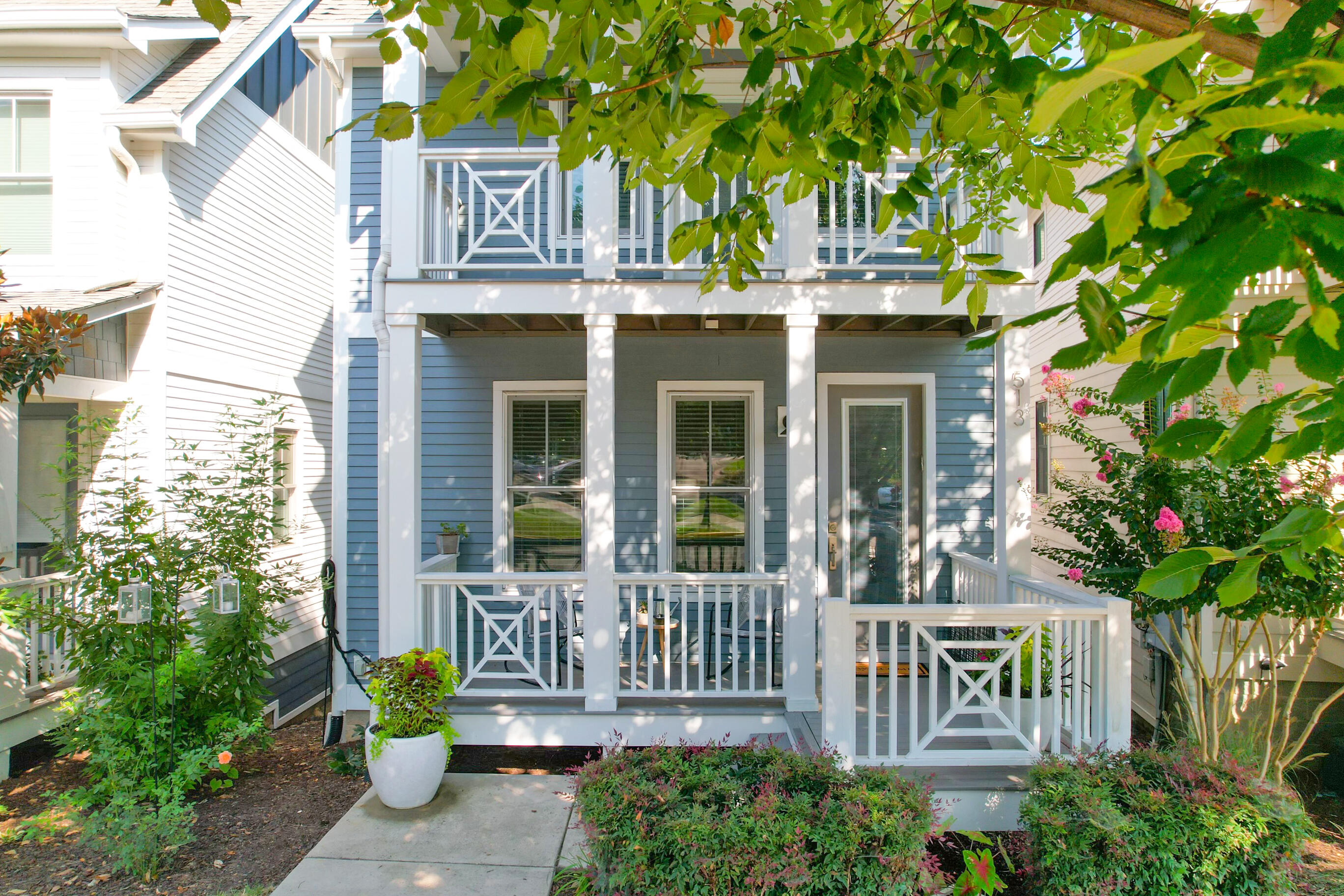513 Mariner Way