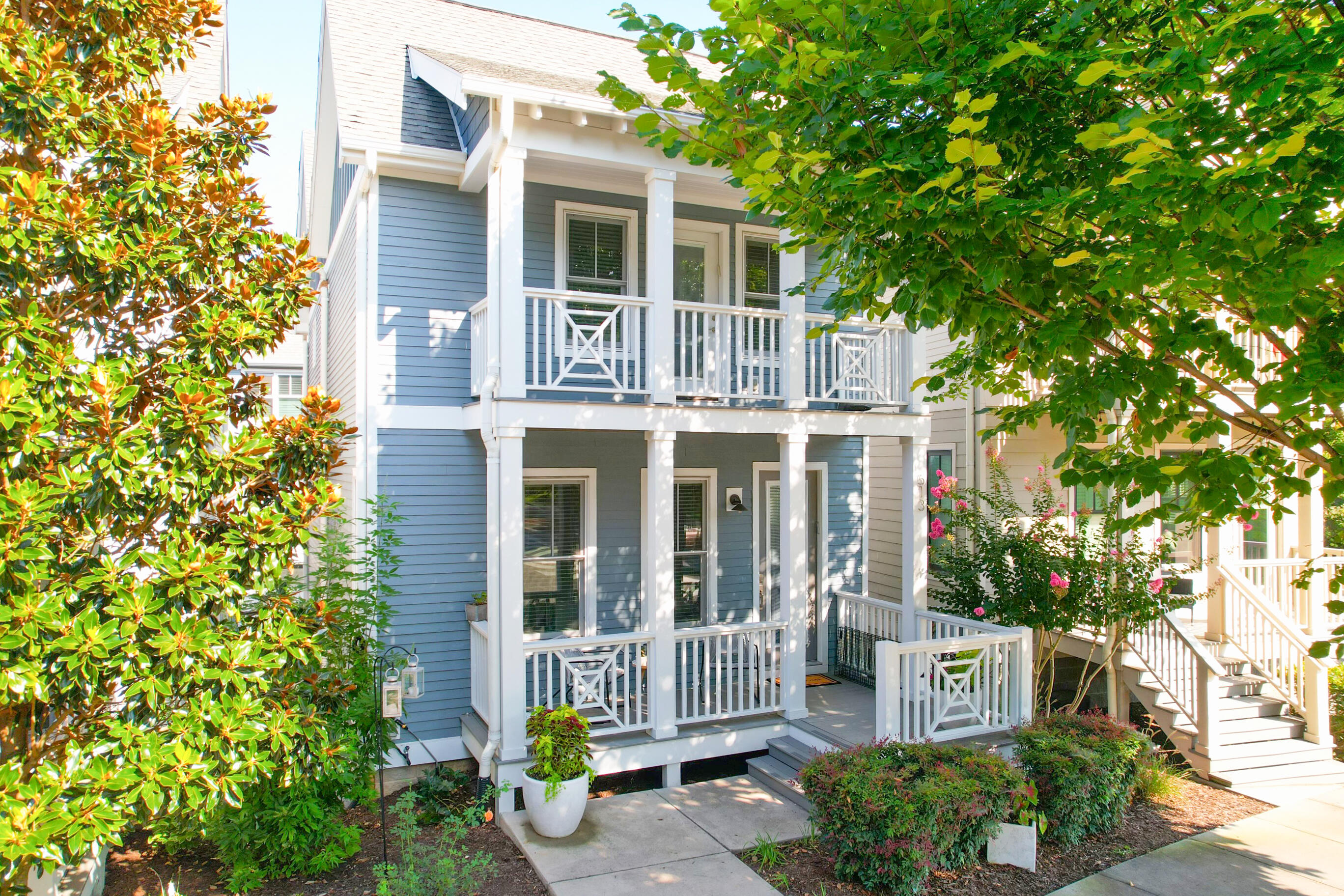 513 Mariner Way