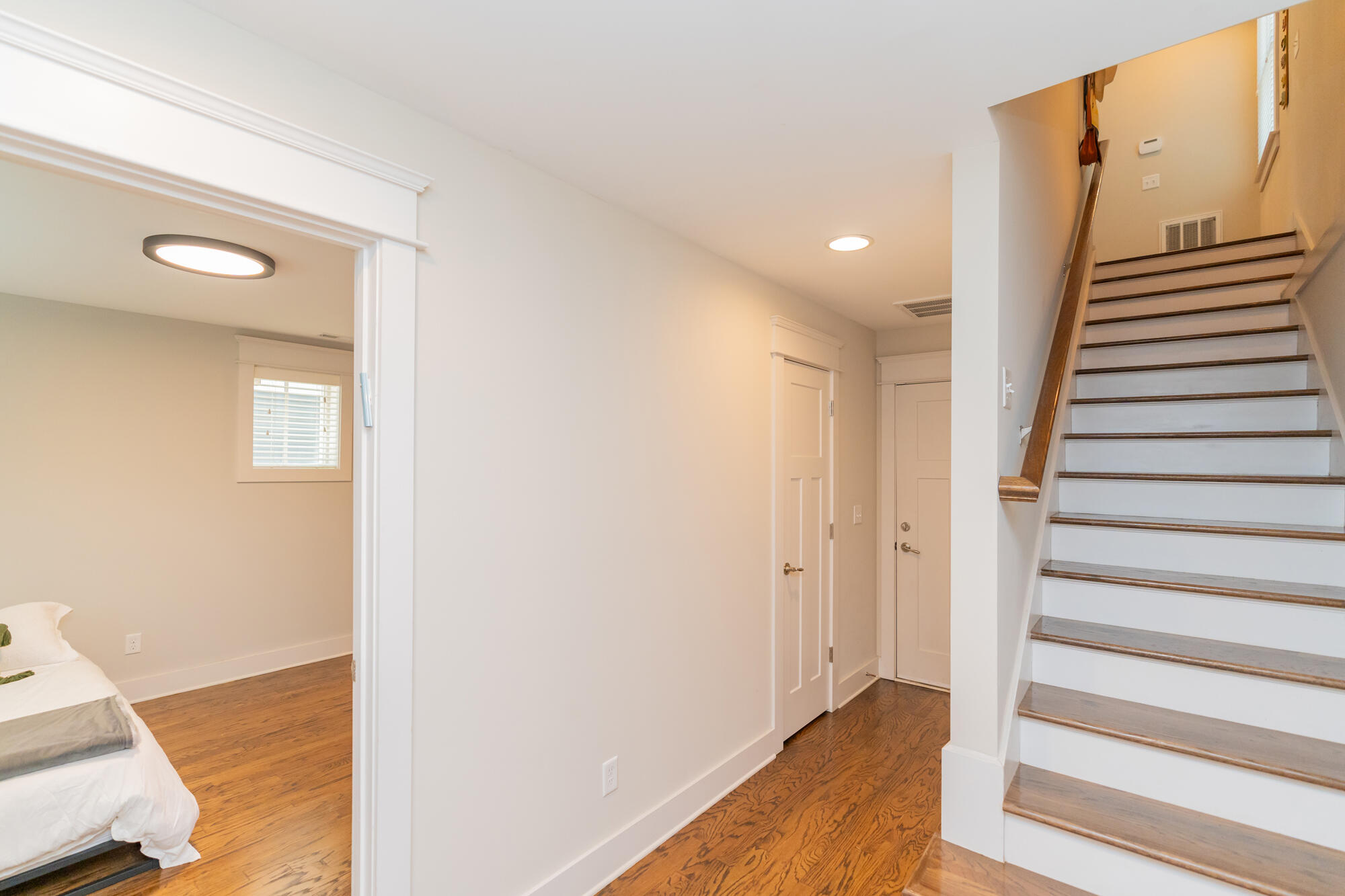 513 Mariner Way