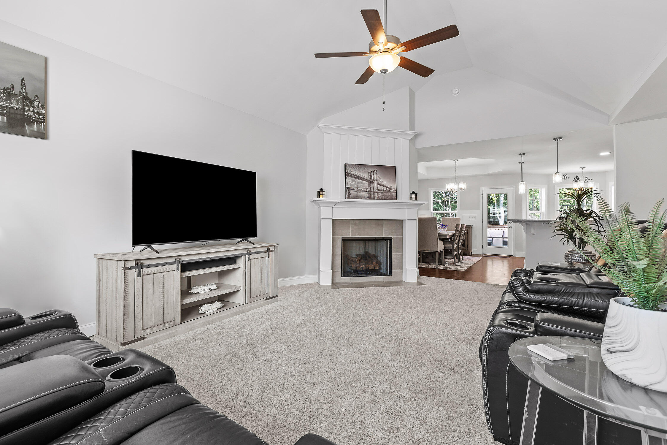 8071 Ashby Gap Way, 217