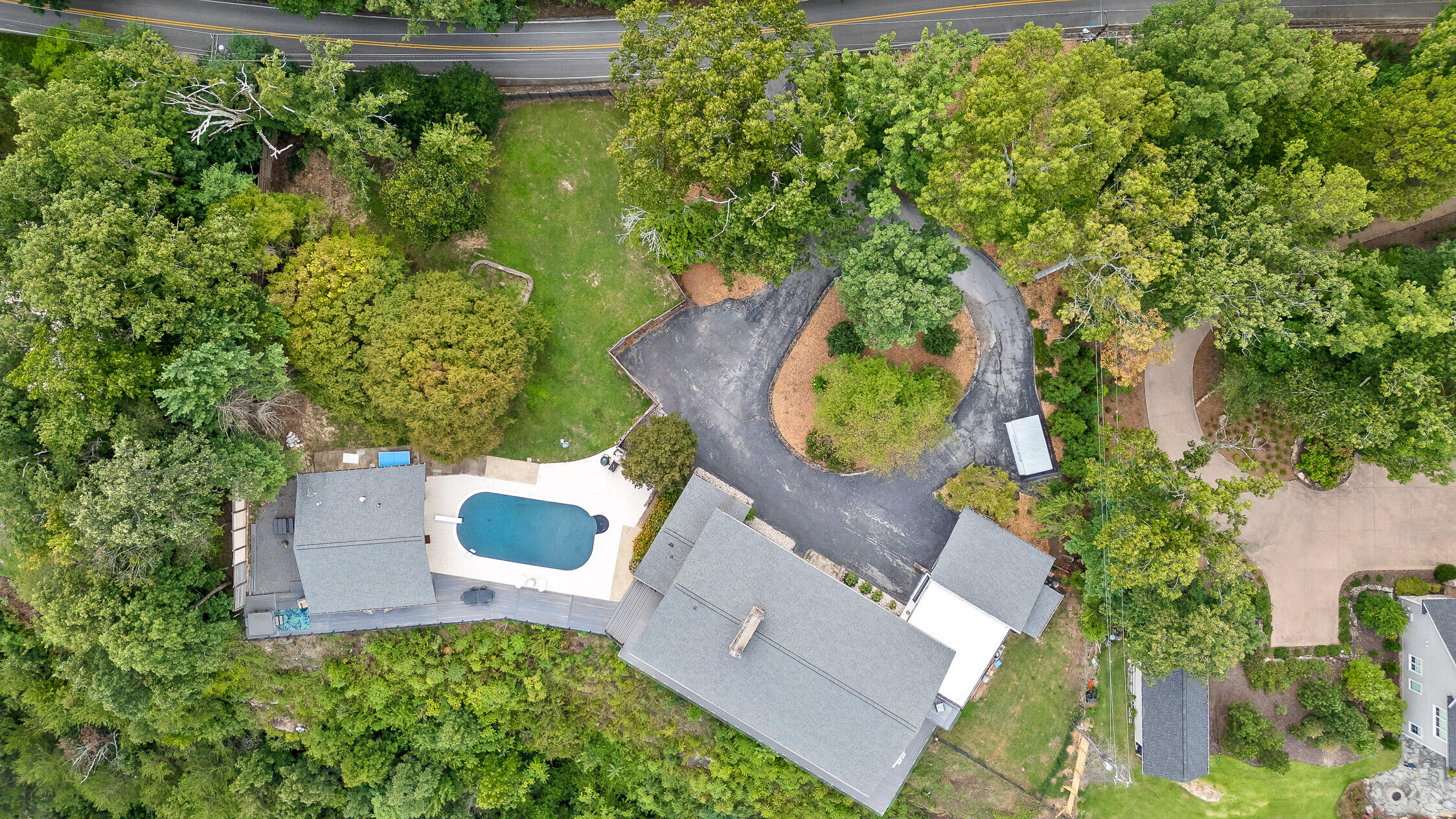 1400 E Brow Road