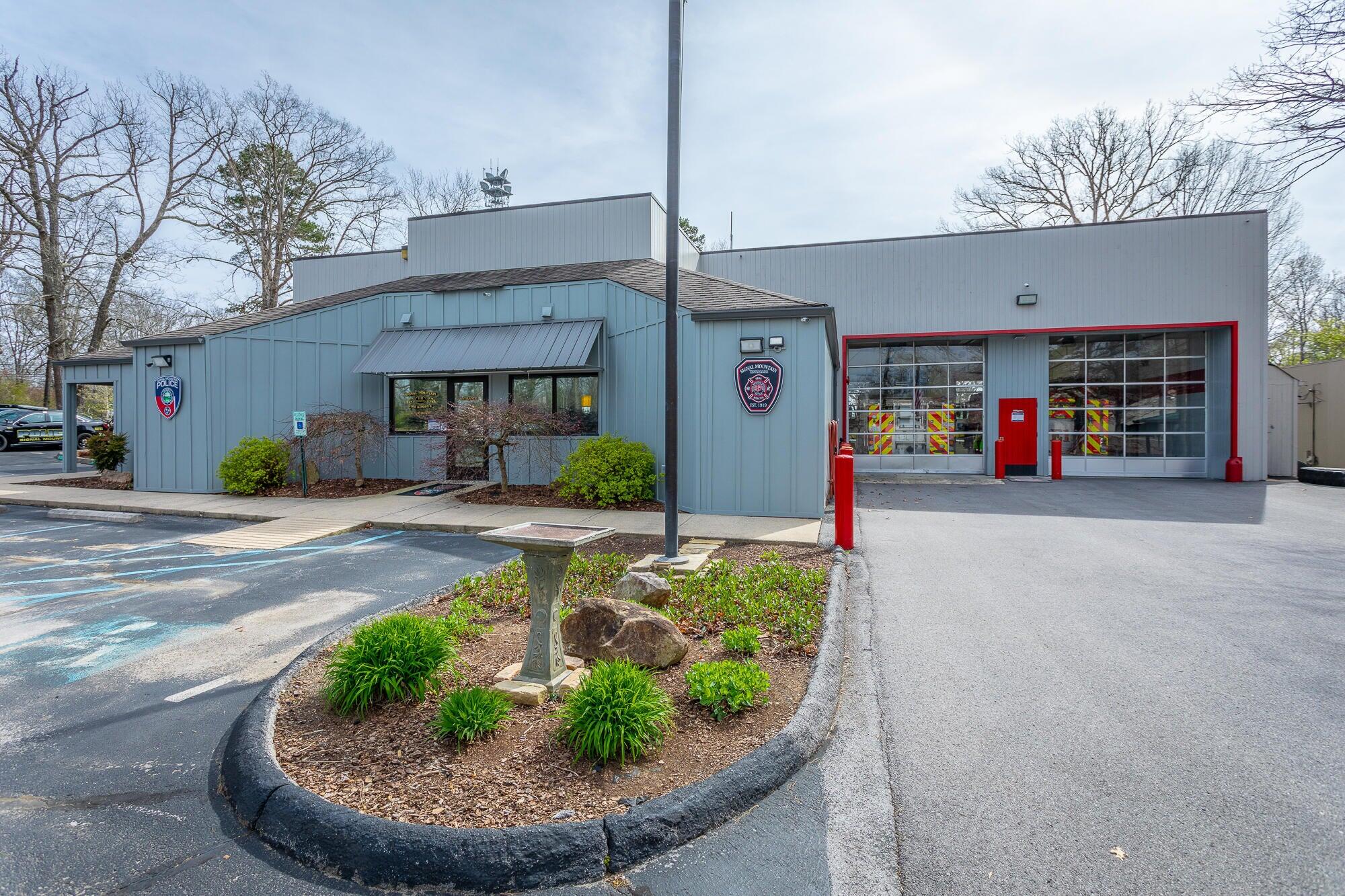 1400 E Brow Road
