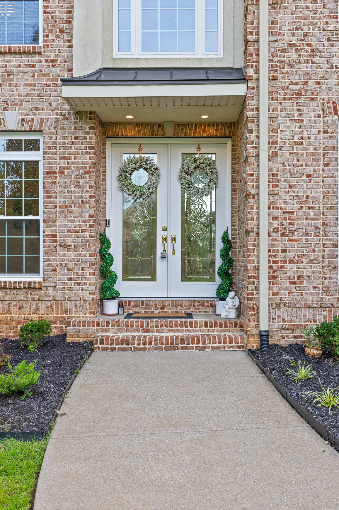 8322 Rambling Rose Drive