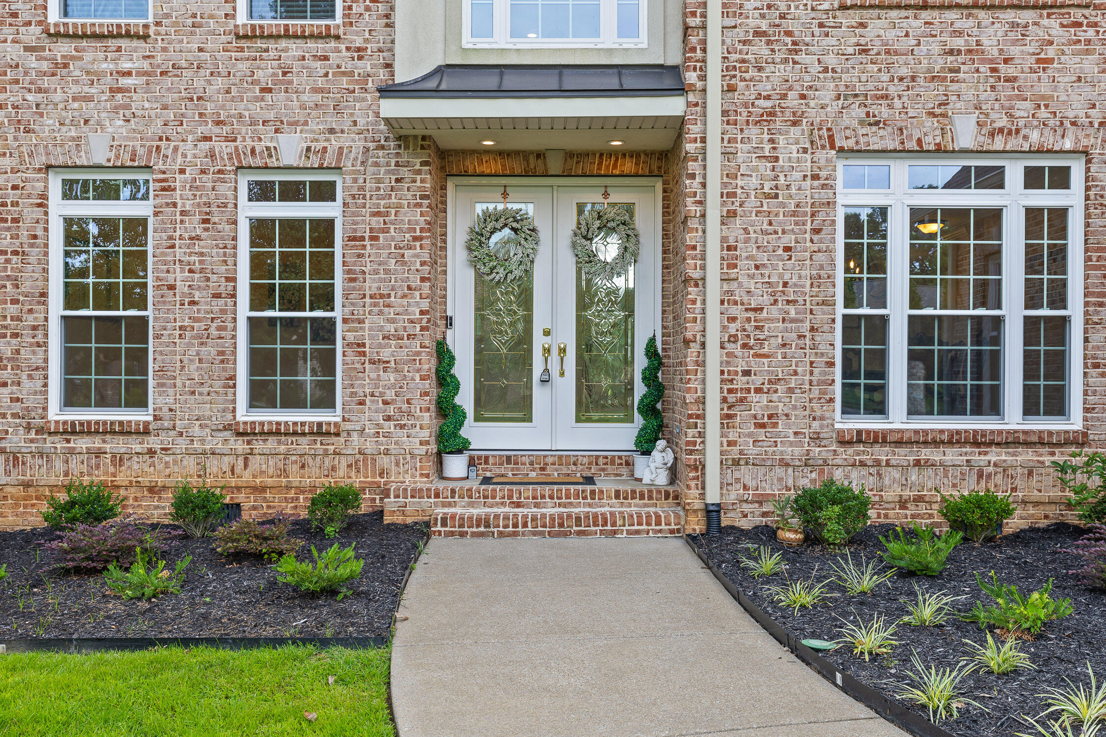 8322 Rambling Rose Drive