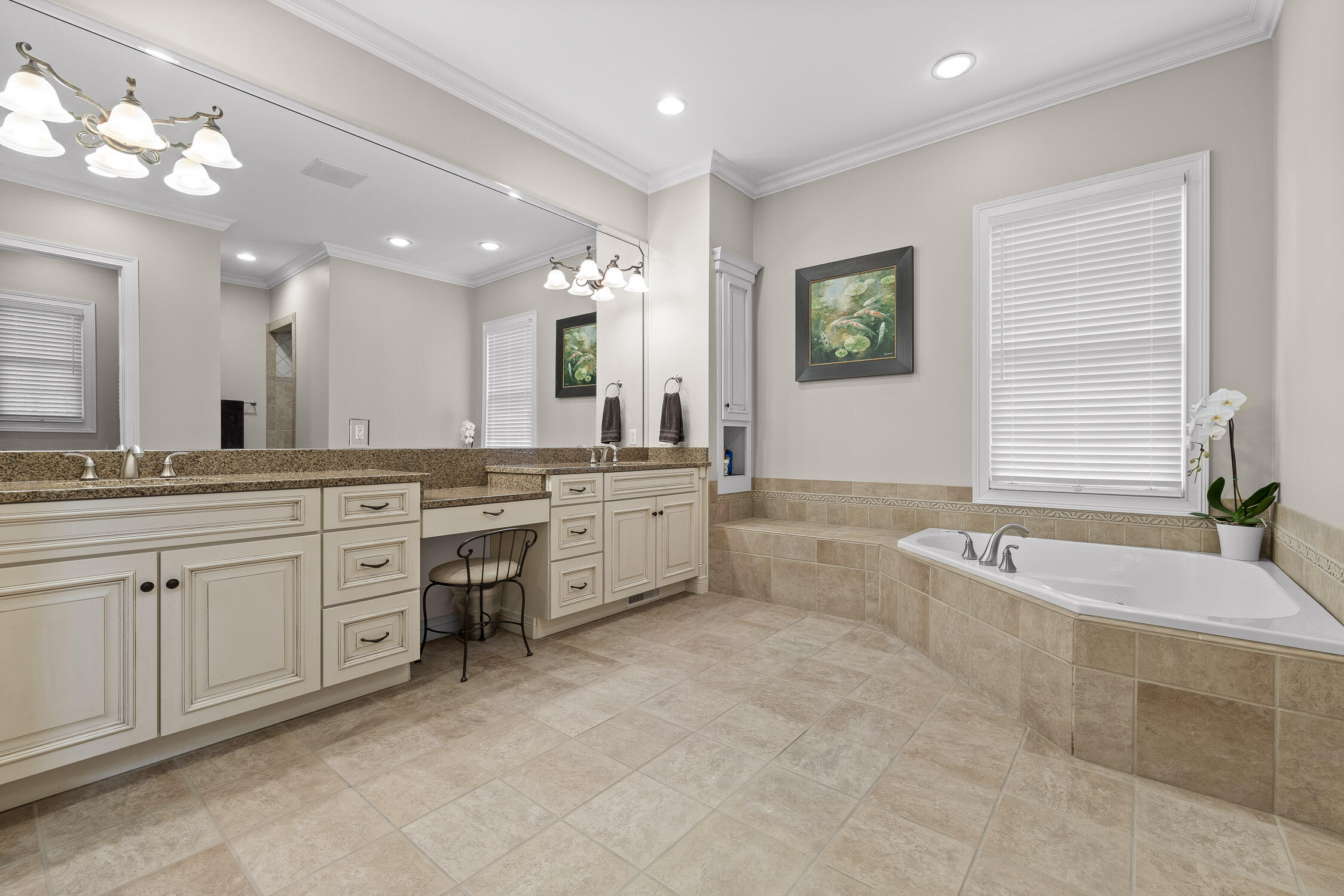 503 Iron Wood Trail