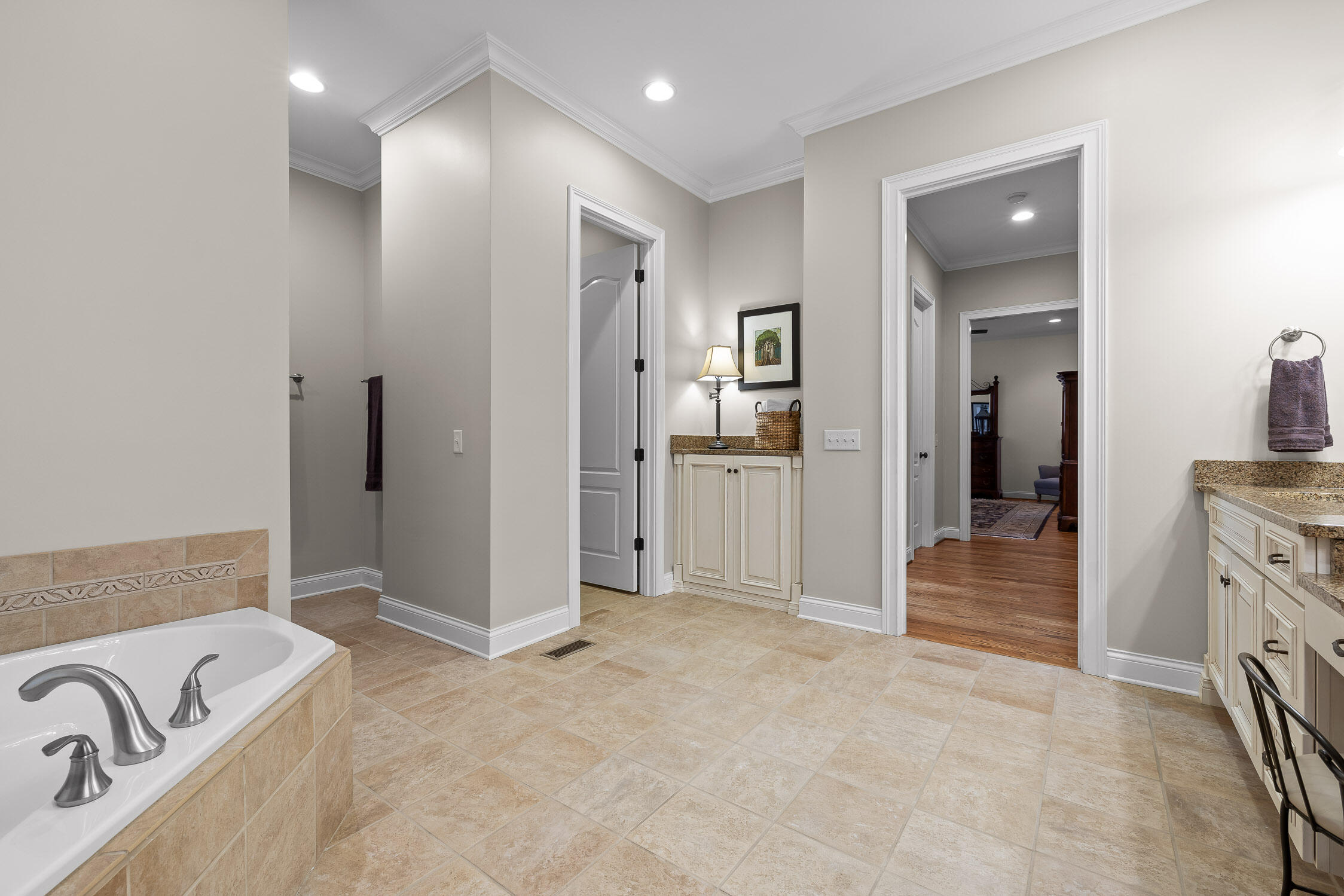 503 Iron Wood Trail