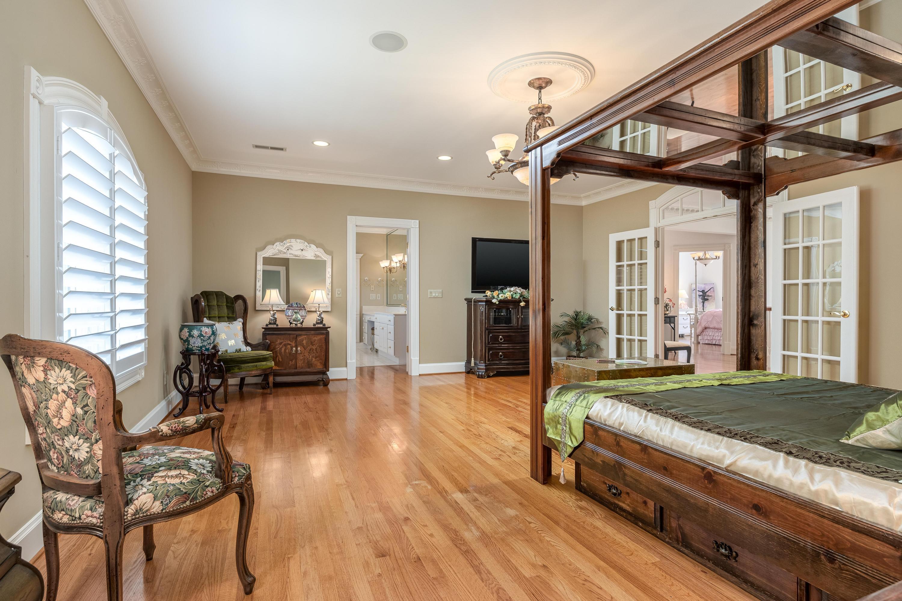 504 Raven Wolf Road