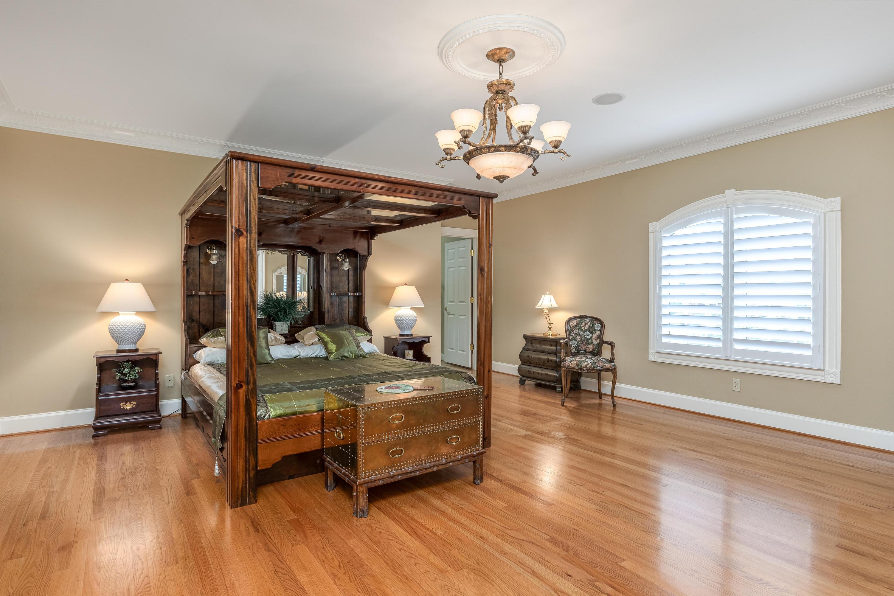 504 Raven Wolf Road