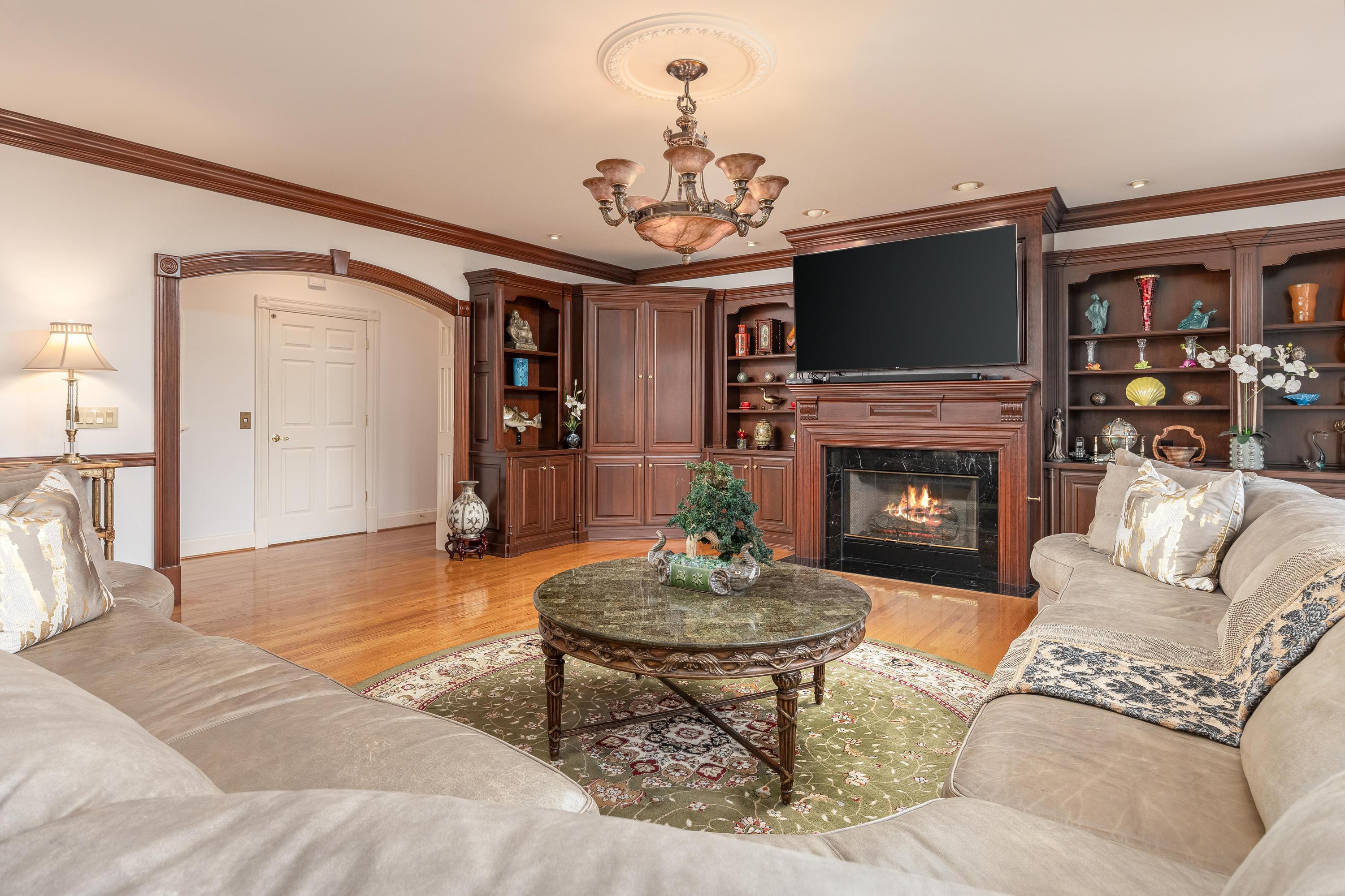 504 Raven Wolf Road