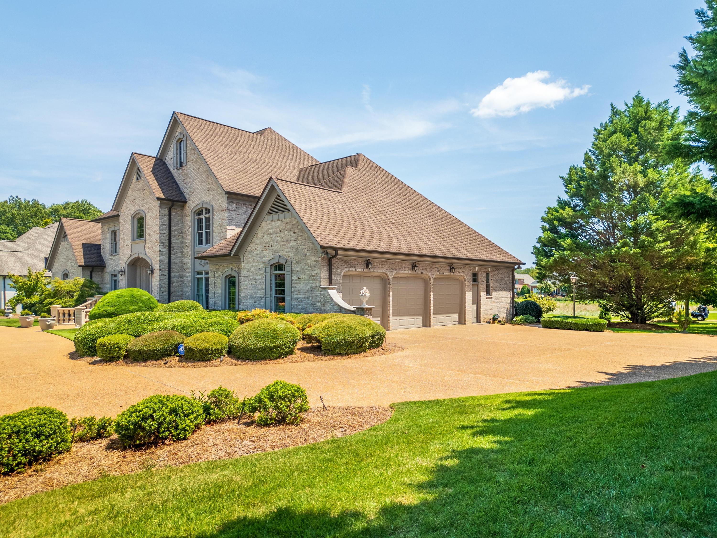 504 Raven Wolf Road