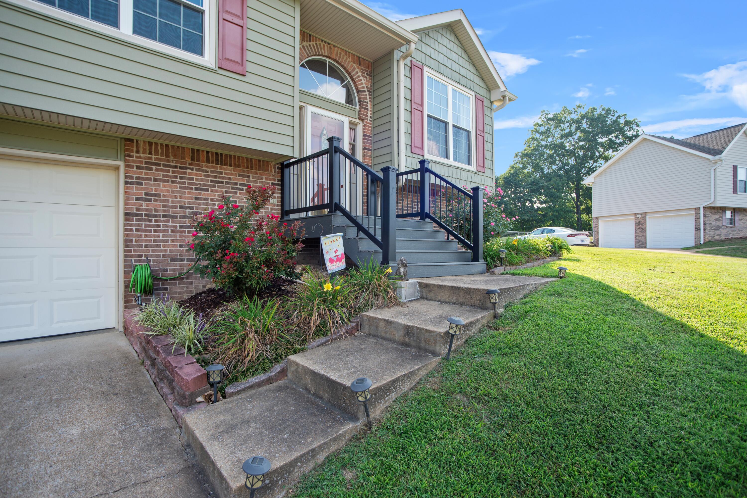 7005 Hunter Glen Drive