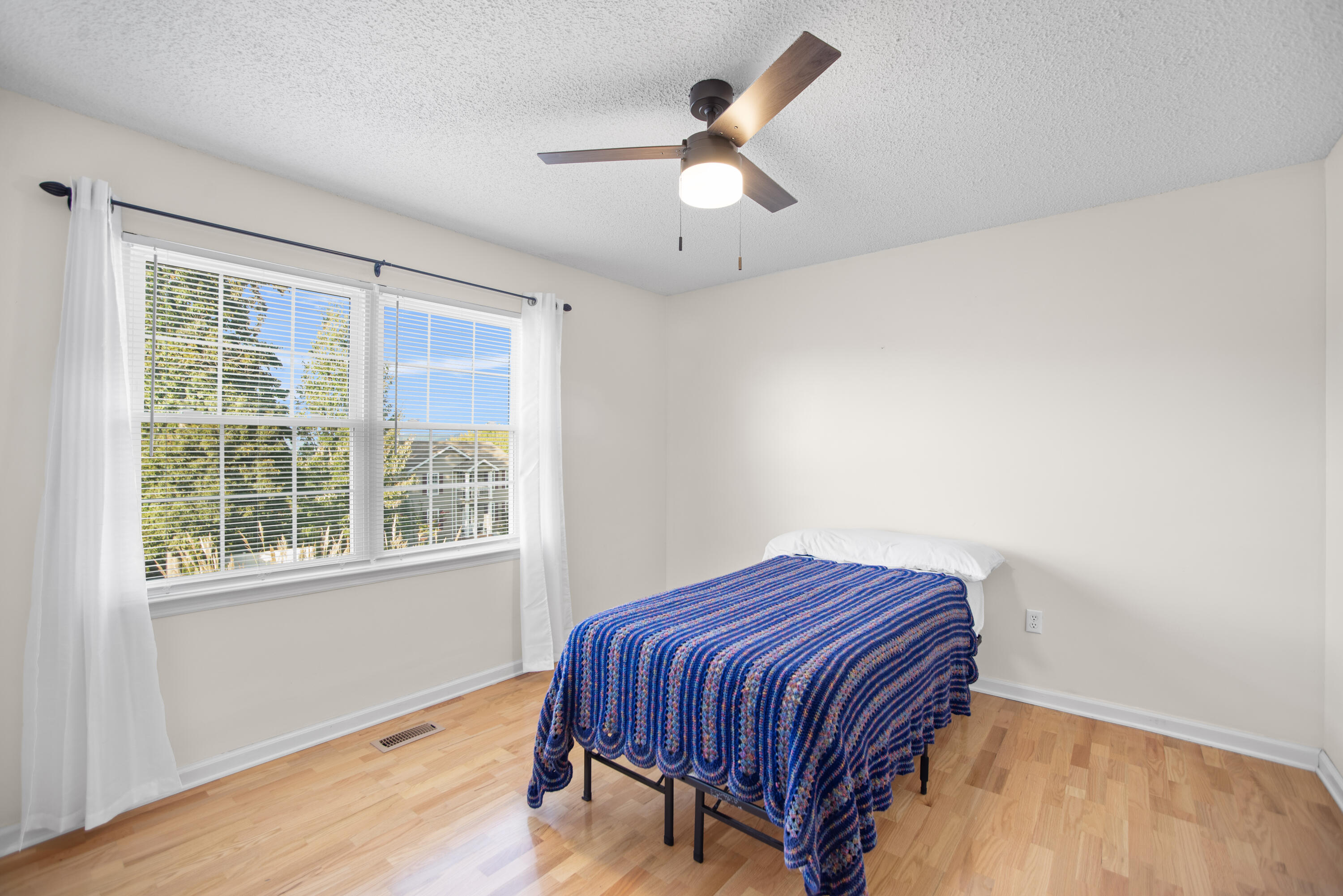 7005 Hunter Glen Drive