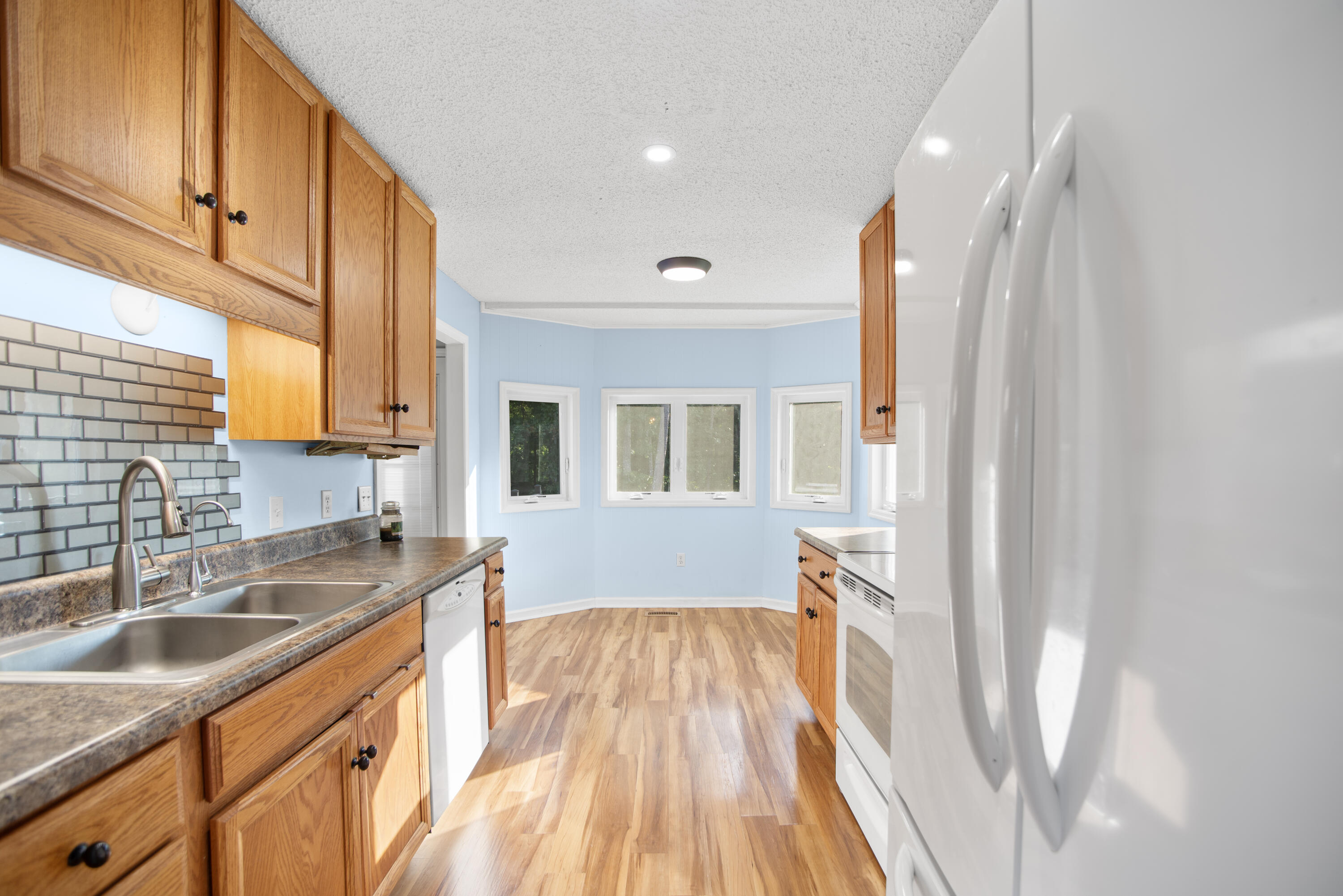 7005 Hunter Glen Drive