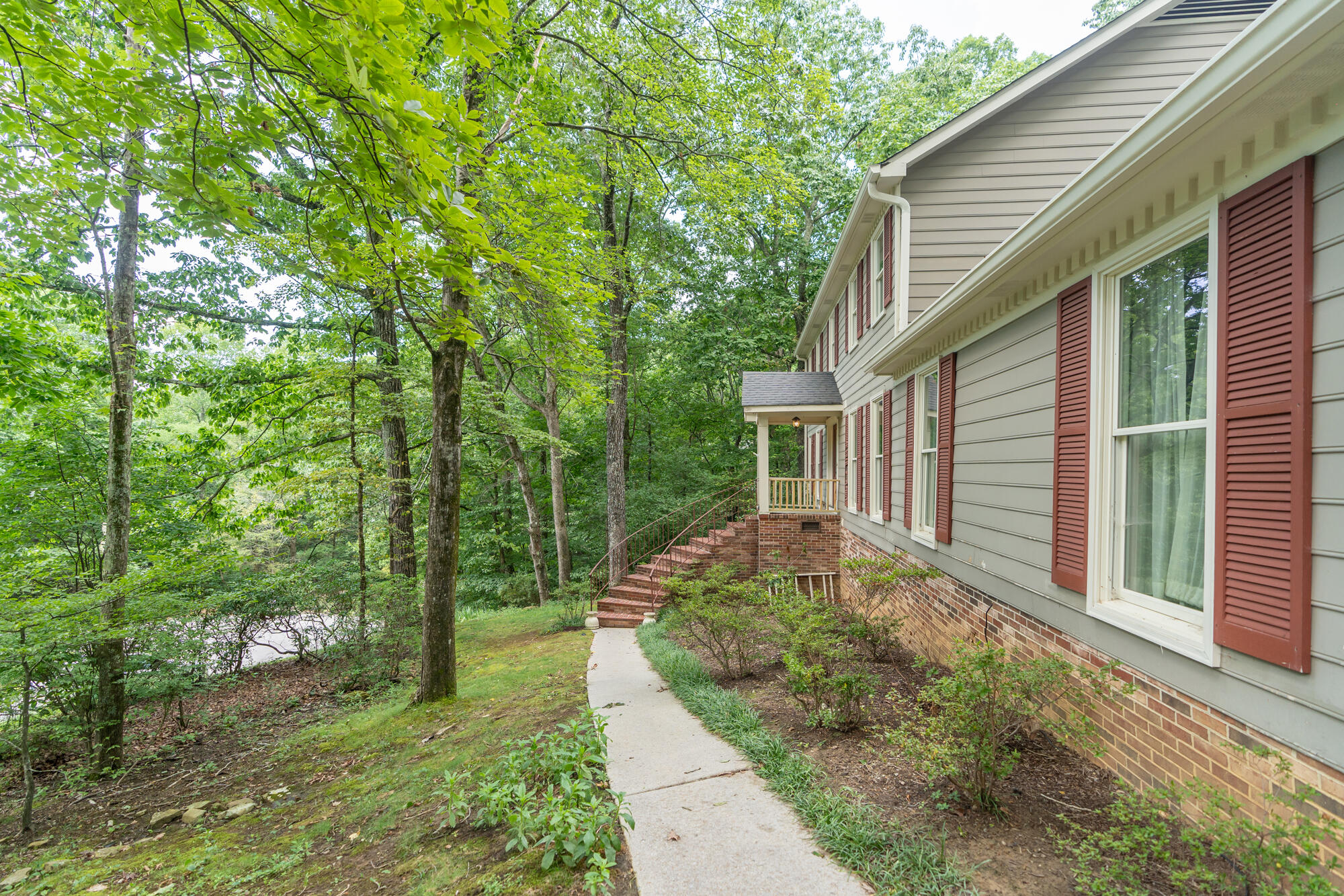 530 Fern Trail