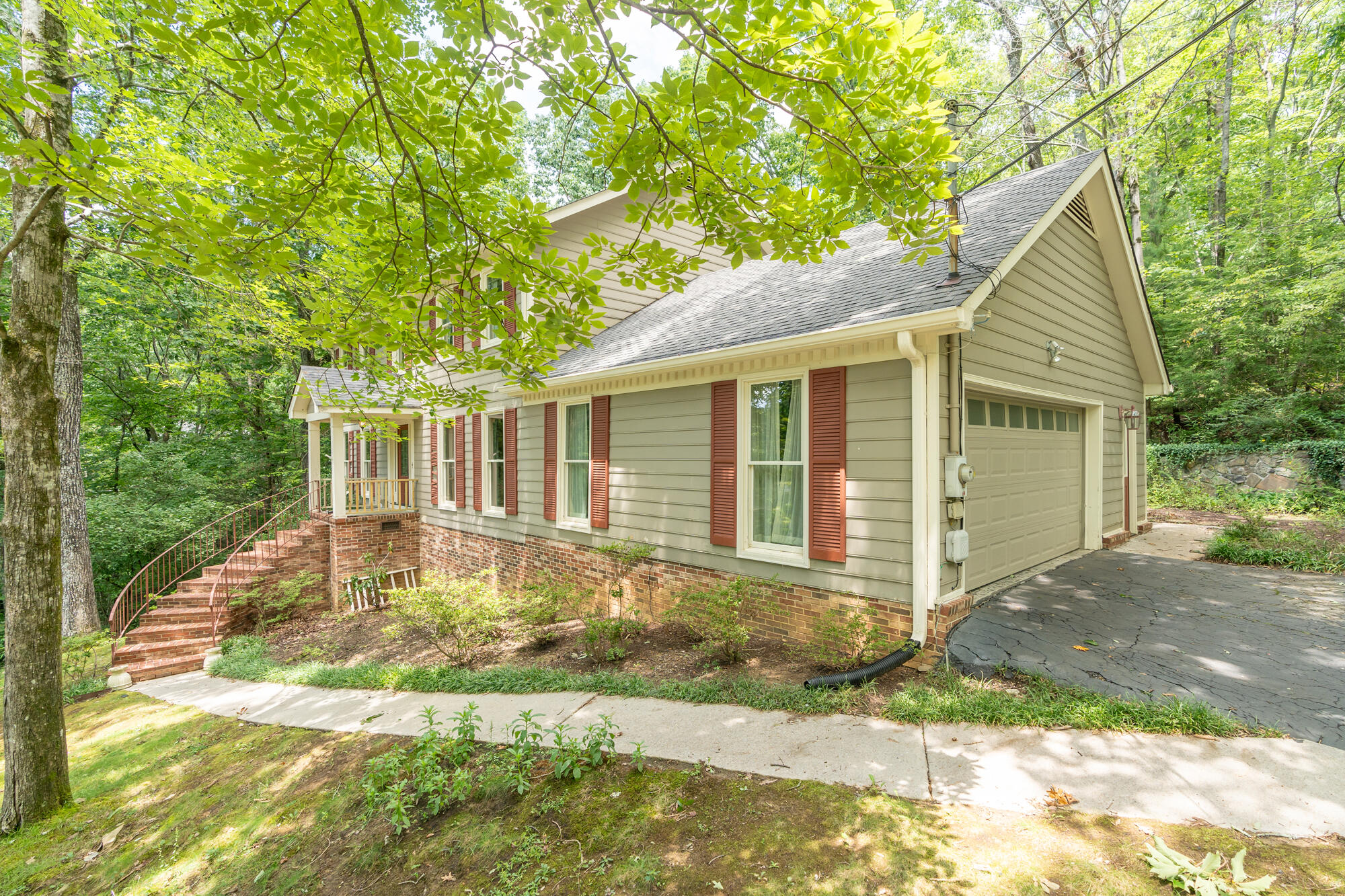 530 Fern Trail
