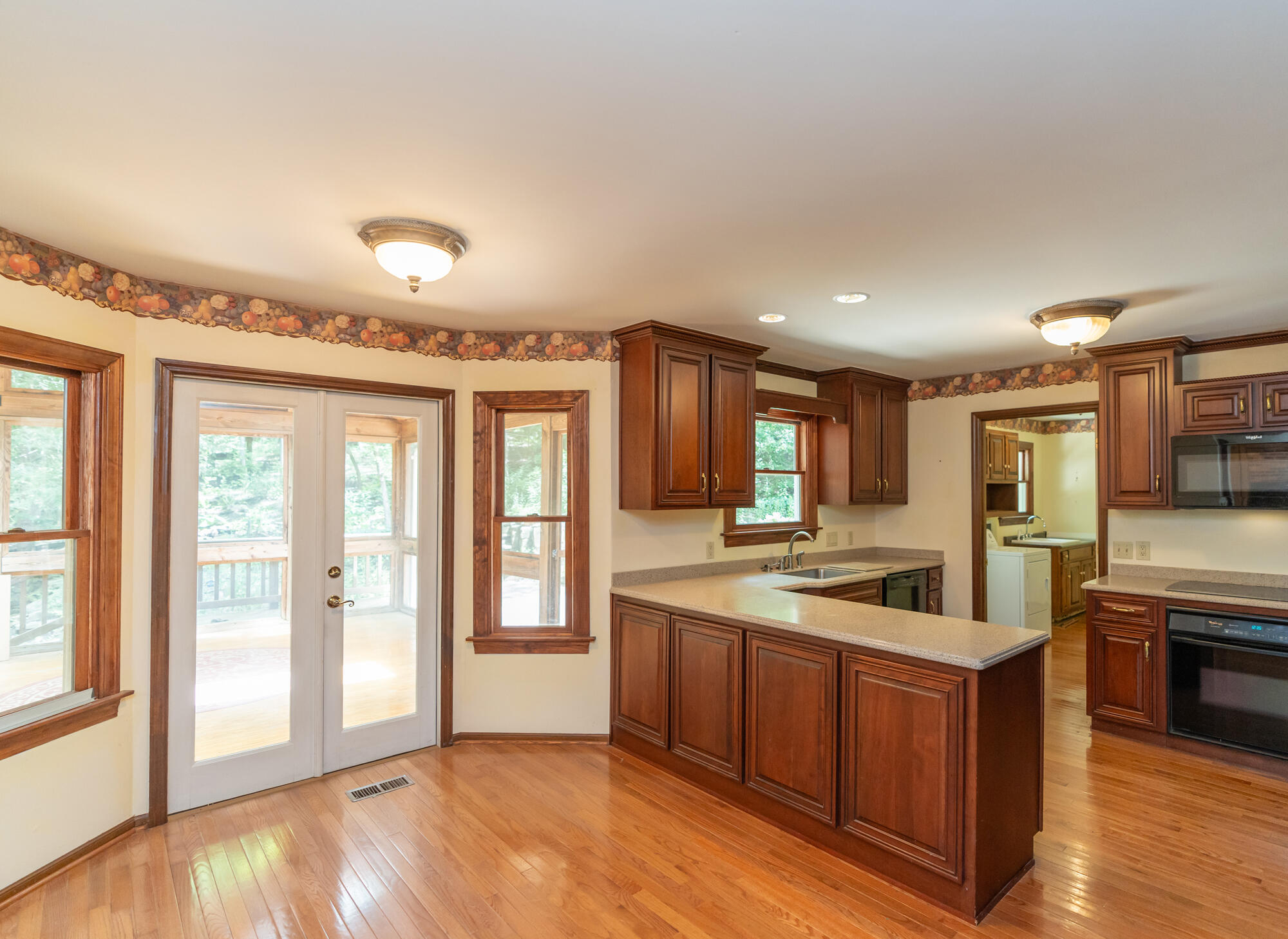 530 Fern Trail