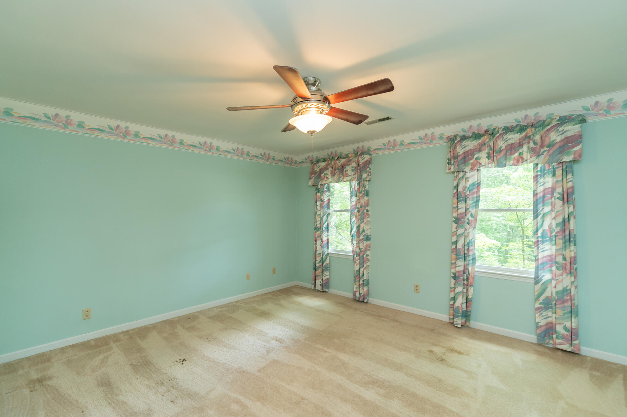 530 Fern Trail