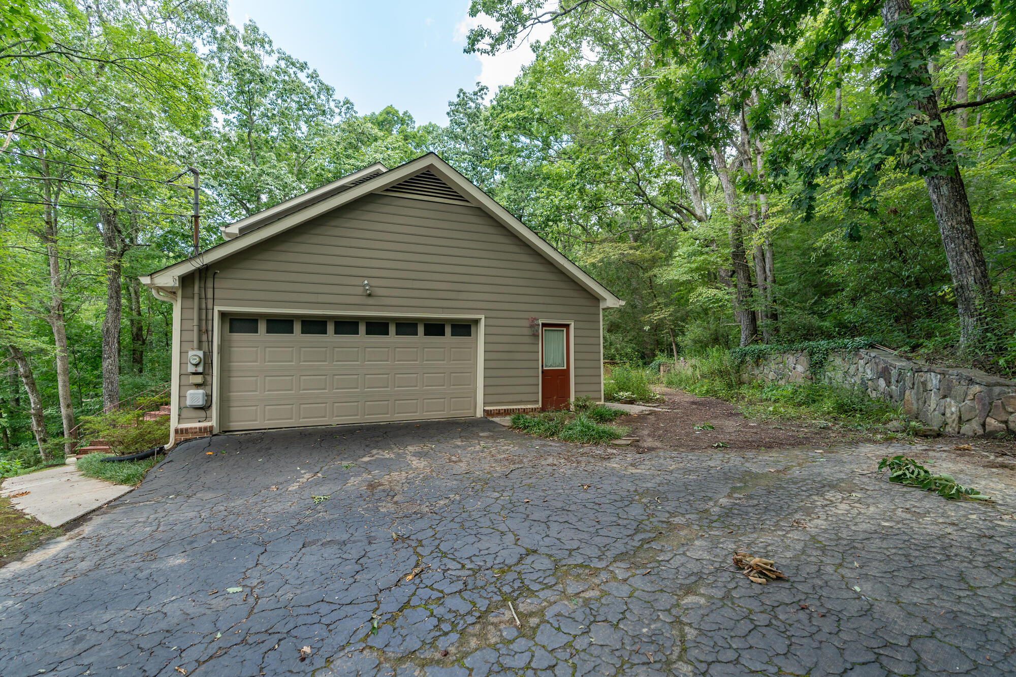 530 Fern Trail