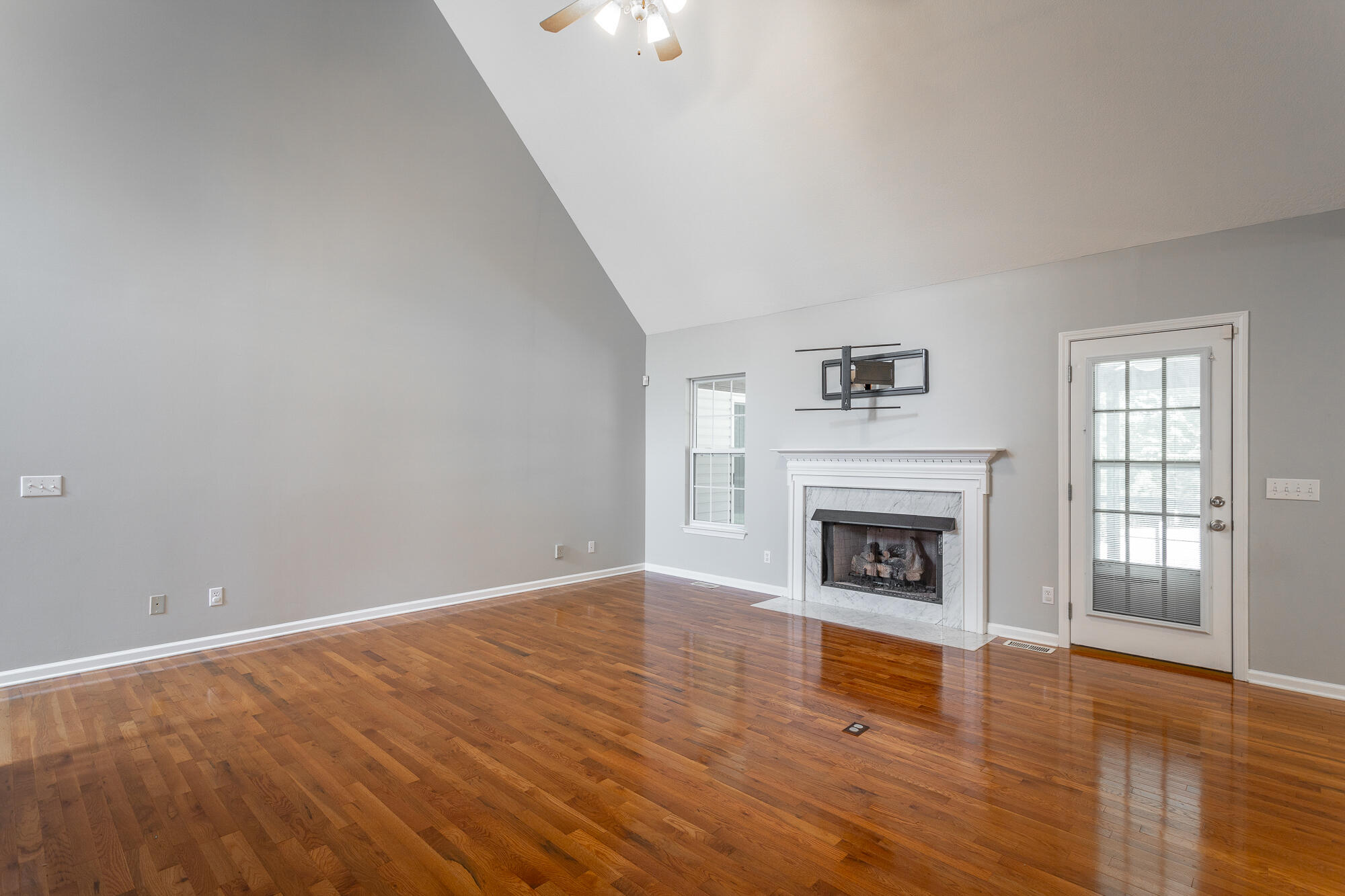 8673 Flowerdale Drive