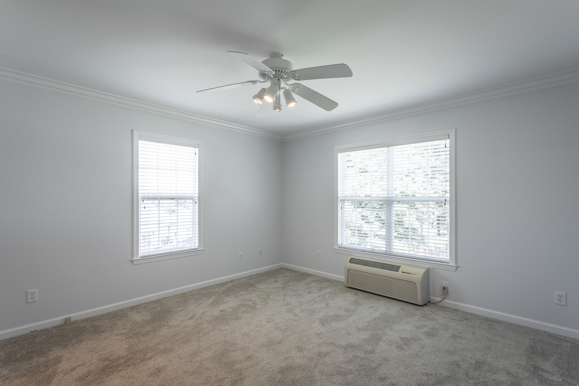 8673 Flowerdale Drive