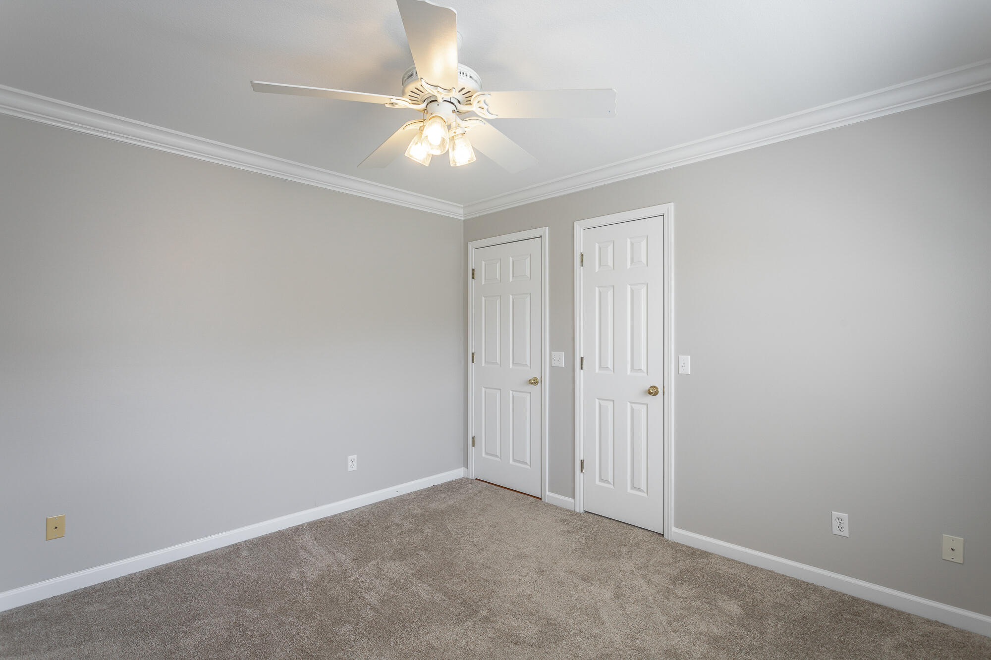8673 Flowerdale Drive